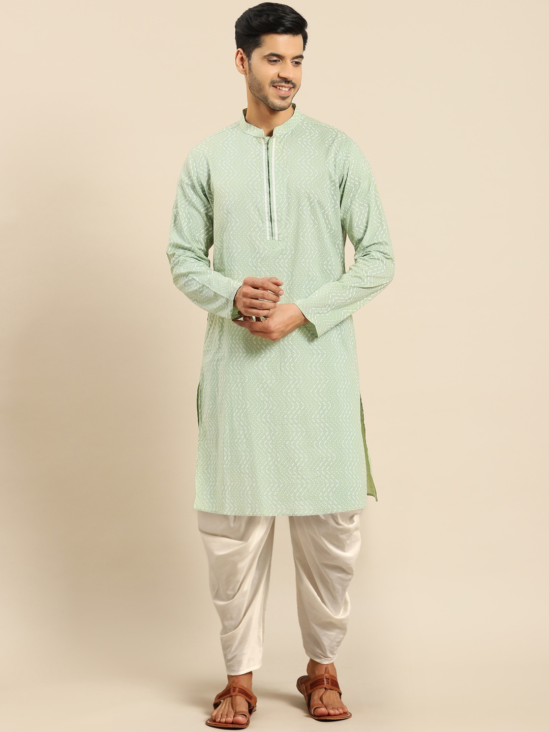 

Amodh by Kisah Men Sea Green Striped Kurta with Dhoti Pants