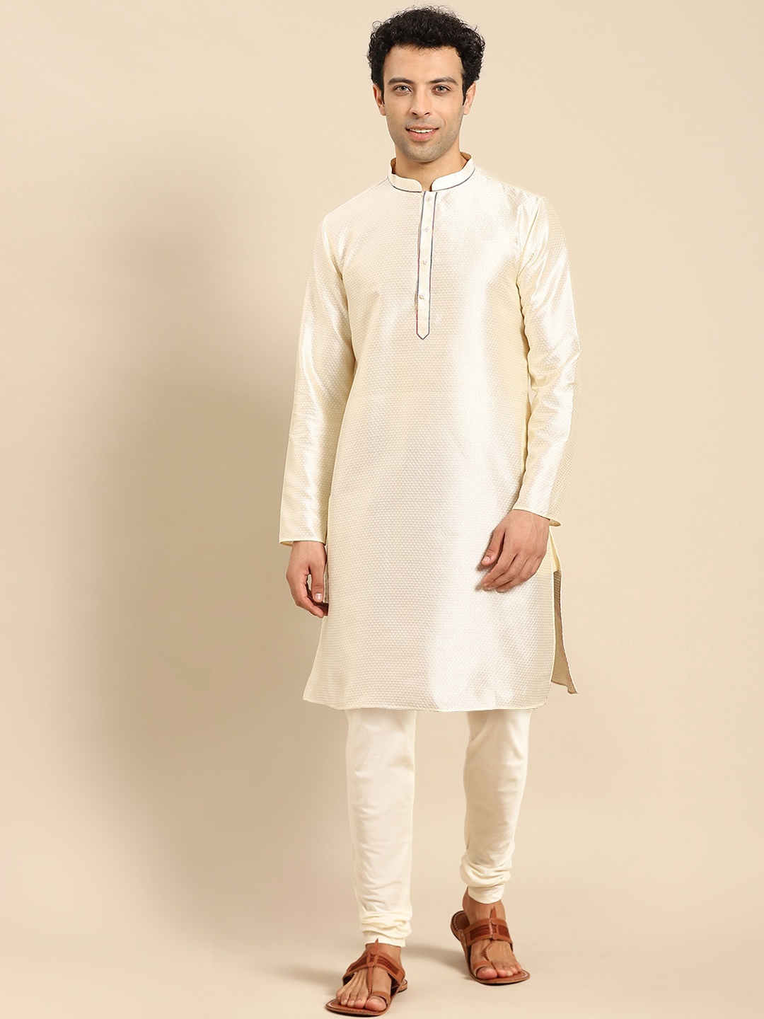 

Amodh by Kisah Men White Embroidered Kurta with Churidar