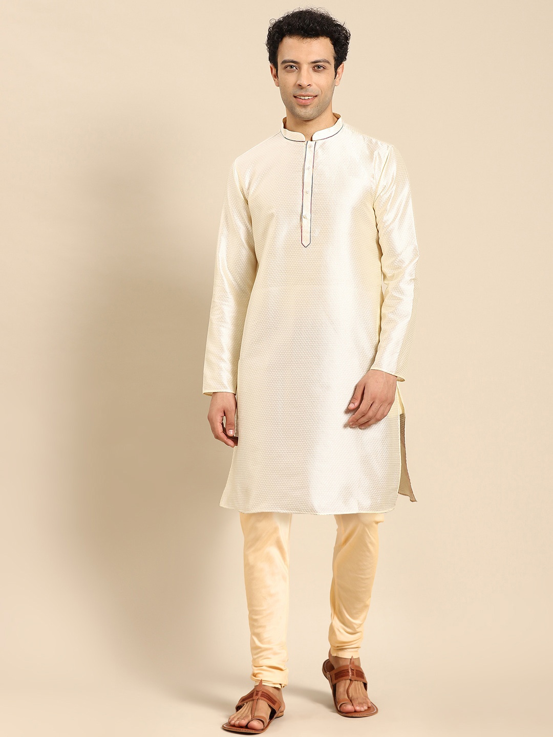 

Amodh by Kisah Men White Embroidered Kurta with Churidar