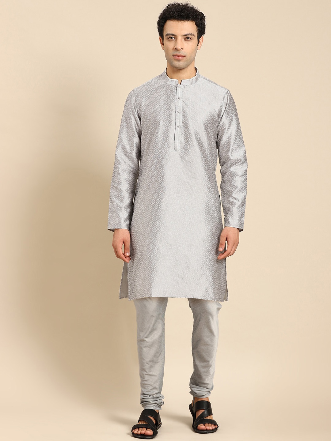 

Amodh by Kisah Men Grey Kurta with Churidar