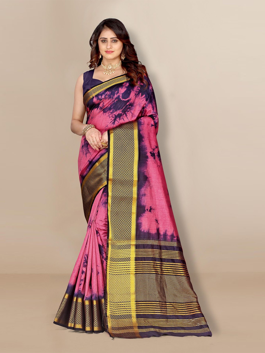 

VAIRAGEE Pink & Blue Tie and Dye Zari Saree