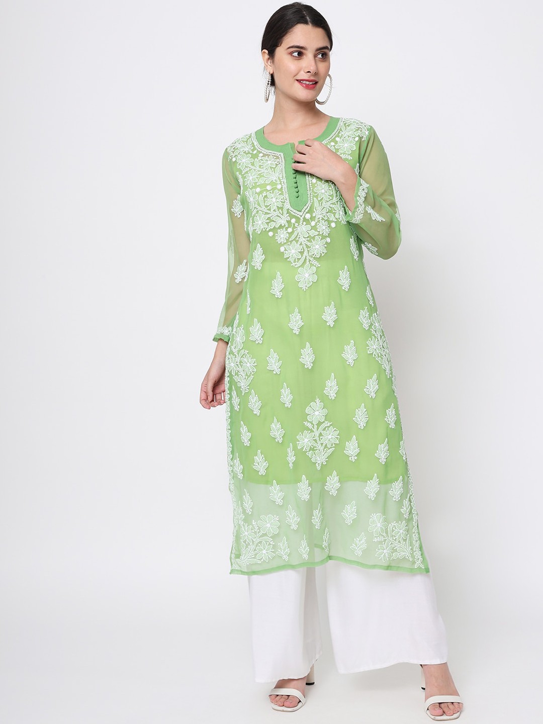 

PARAMOUNT CHIKAN Women Green Ethnic Motif Embroidered Chikankari Georgette Kurta With Slip