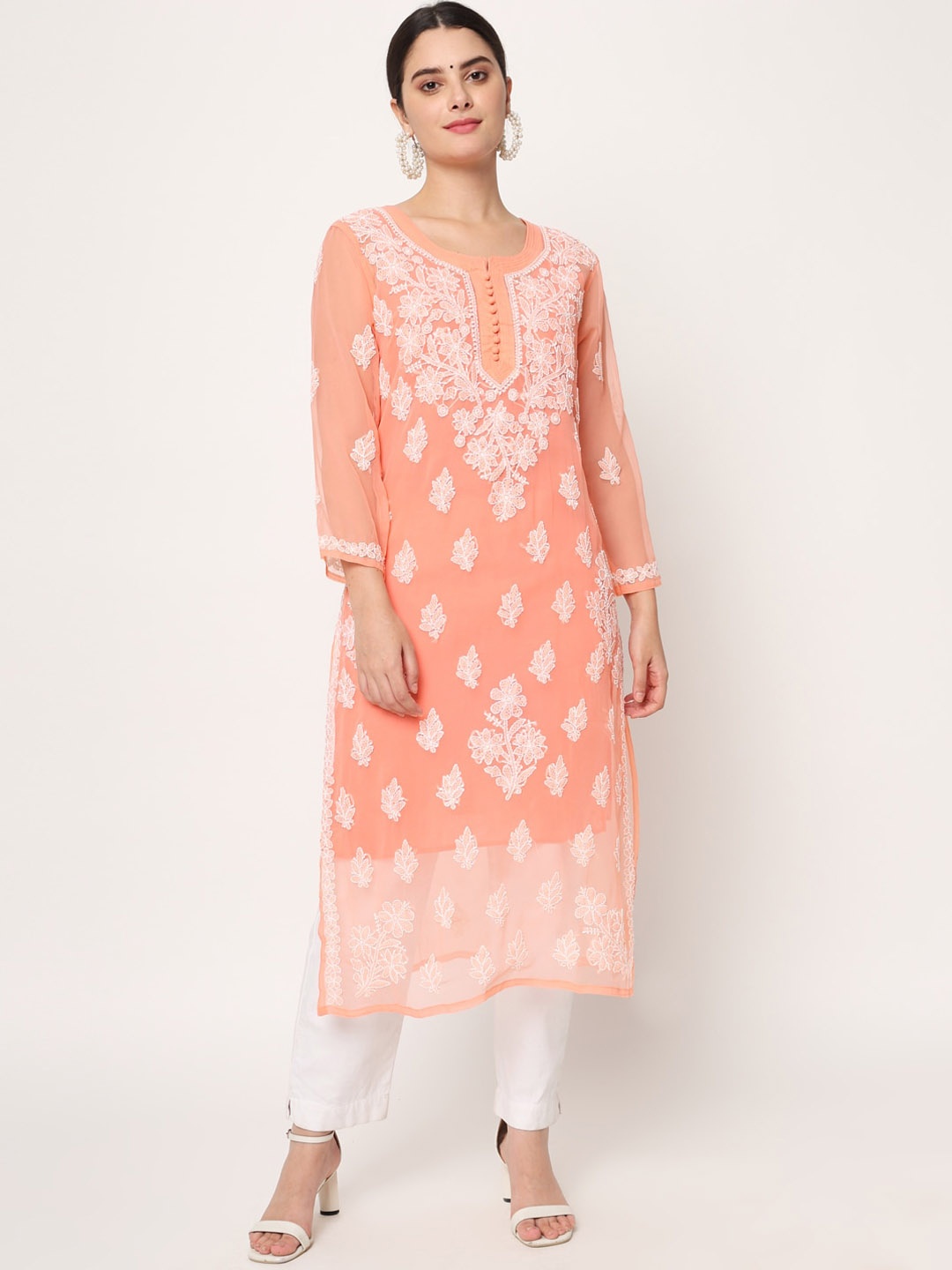 

PARAMOUNT CHIKAN Women Peach-Coloured Embroidered Chikankari Georgette Kurta With Slip