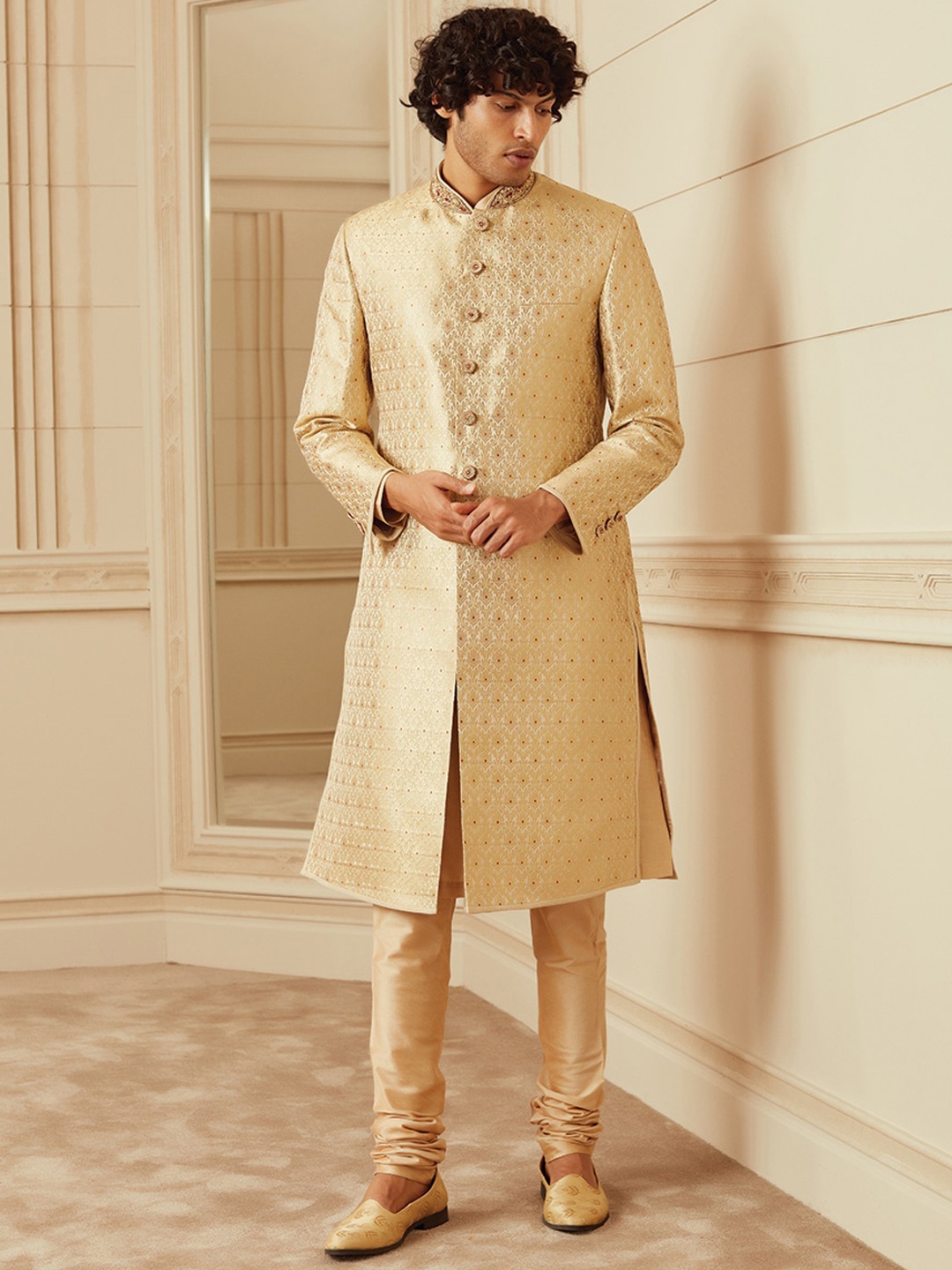 

Tasva Men Golden Woven Design Zardozi Embroidered Detail Sherwani Set, Gold