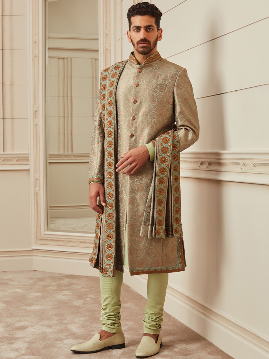 

Tasva Men Green & Gold Woven Design Silk Brocade Sherwani