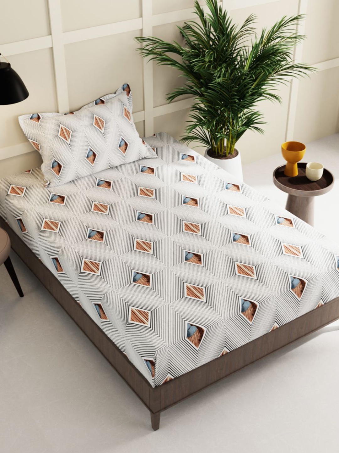

BIANCA Geometric 150 TC Single Bedsheet with 2 Pillow Covers, White
