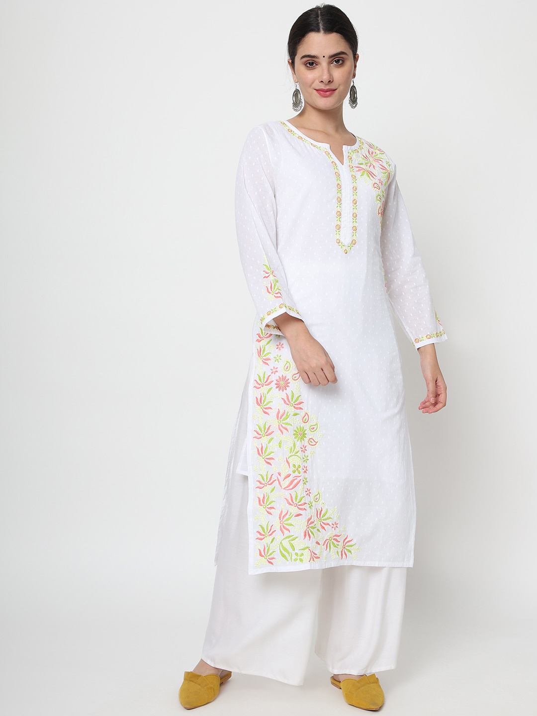 

PARAMOUNT CHIKAN Women White Ethnic Motif Embroidered Chikankari Cotton Kurta