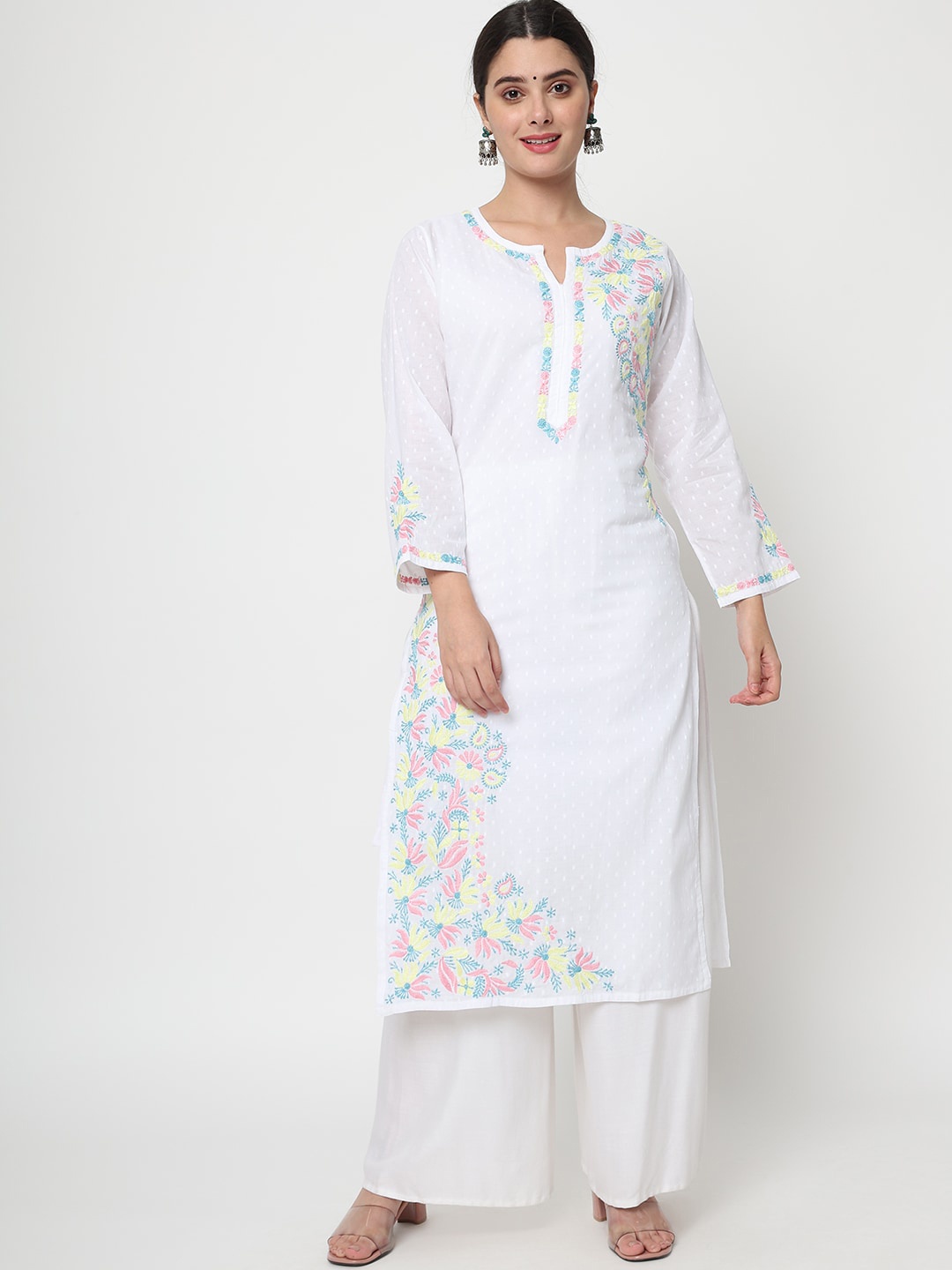 

PARAMOUNT CHIKAN Women White Ethnic Motif Embroidered Chikankari Cotton Kurta