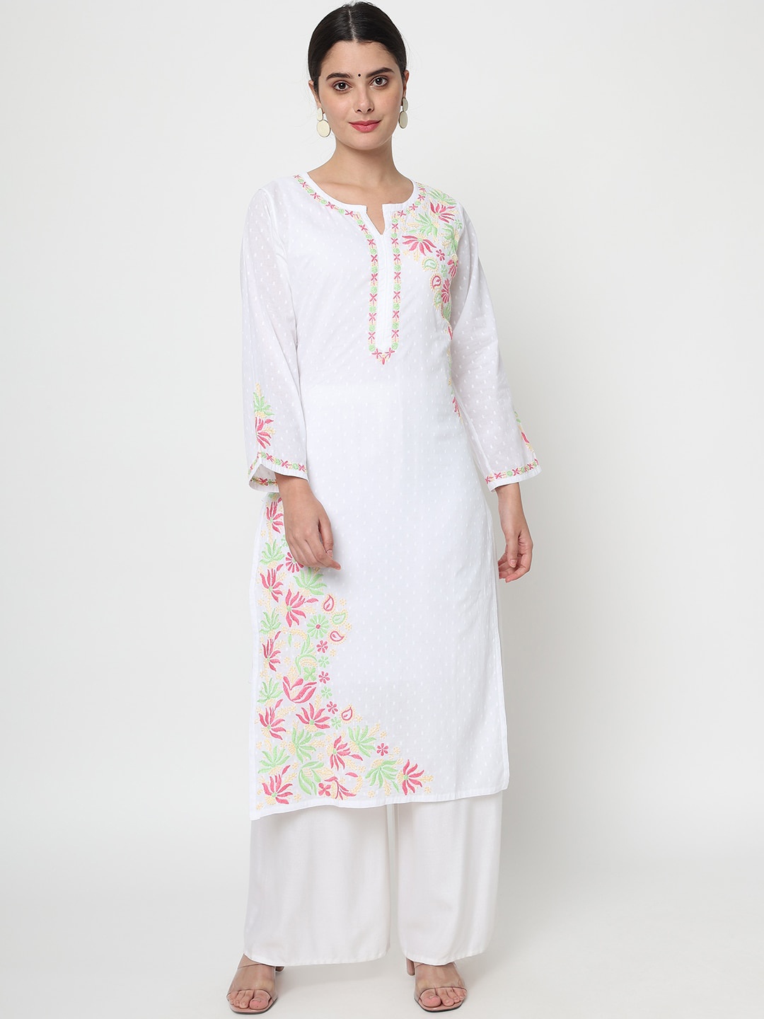 

PARAMOUNT CHIKAN Women White Floral Embroidered Chikankari Cotton Kurta