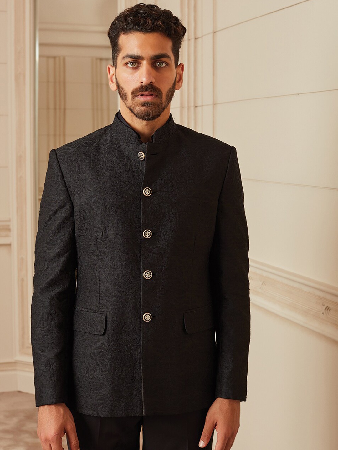 

Tasva Men 2-Piece Thread Cross-stich Embroidered Bandhgala Self Design Suit, Black