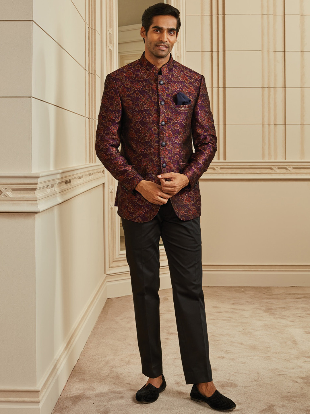

Tasva Men All Over Jacquard Bandhgala With Embroidery Detail On Collar, Maroon