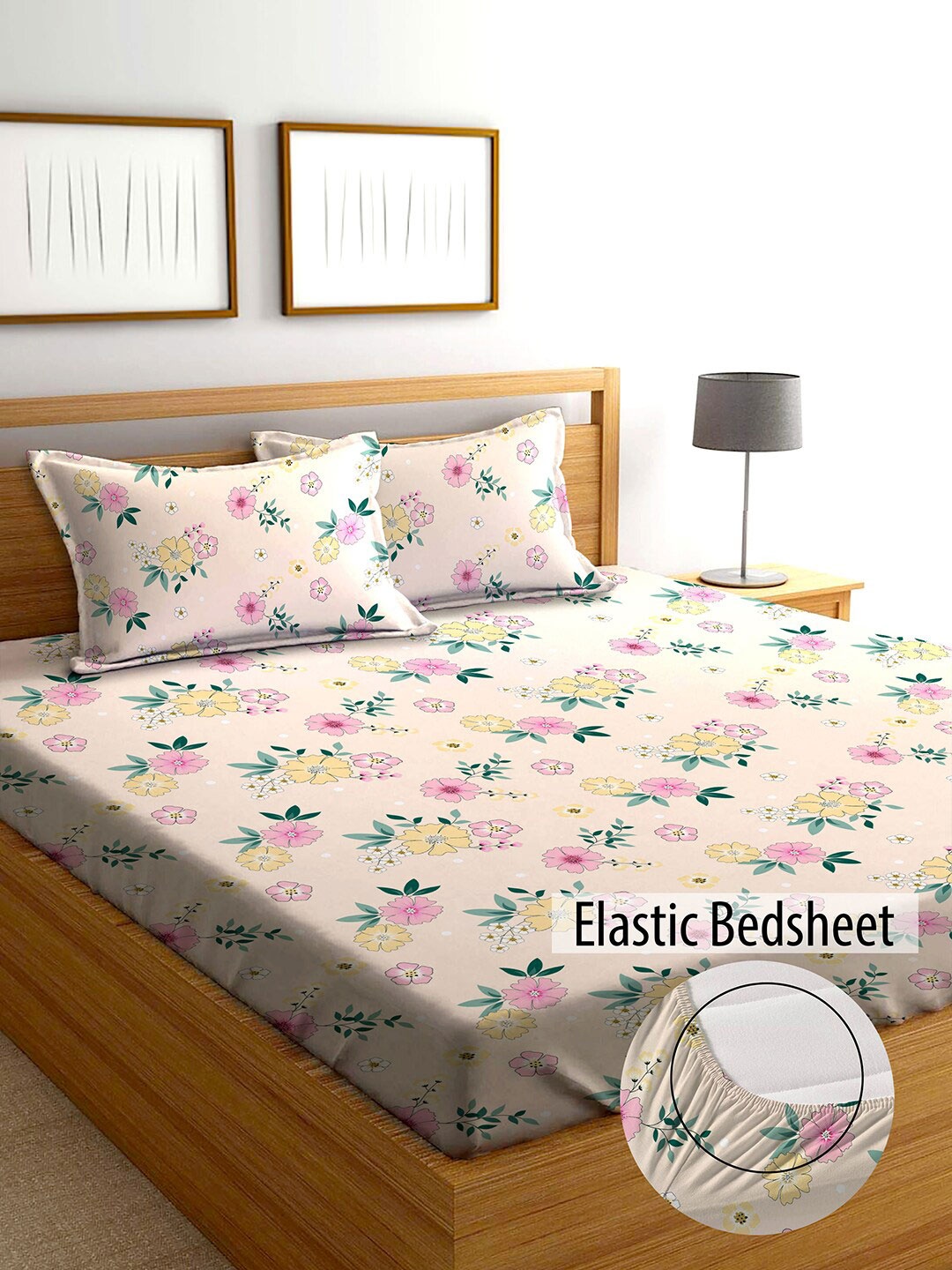 

AEROHAVEN Floral 210 TC King Bedsheet with 2 Pillow Covers, Peach