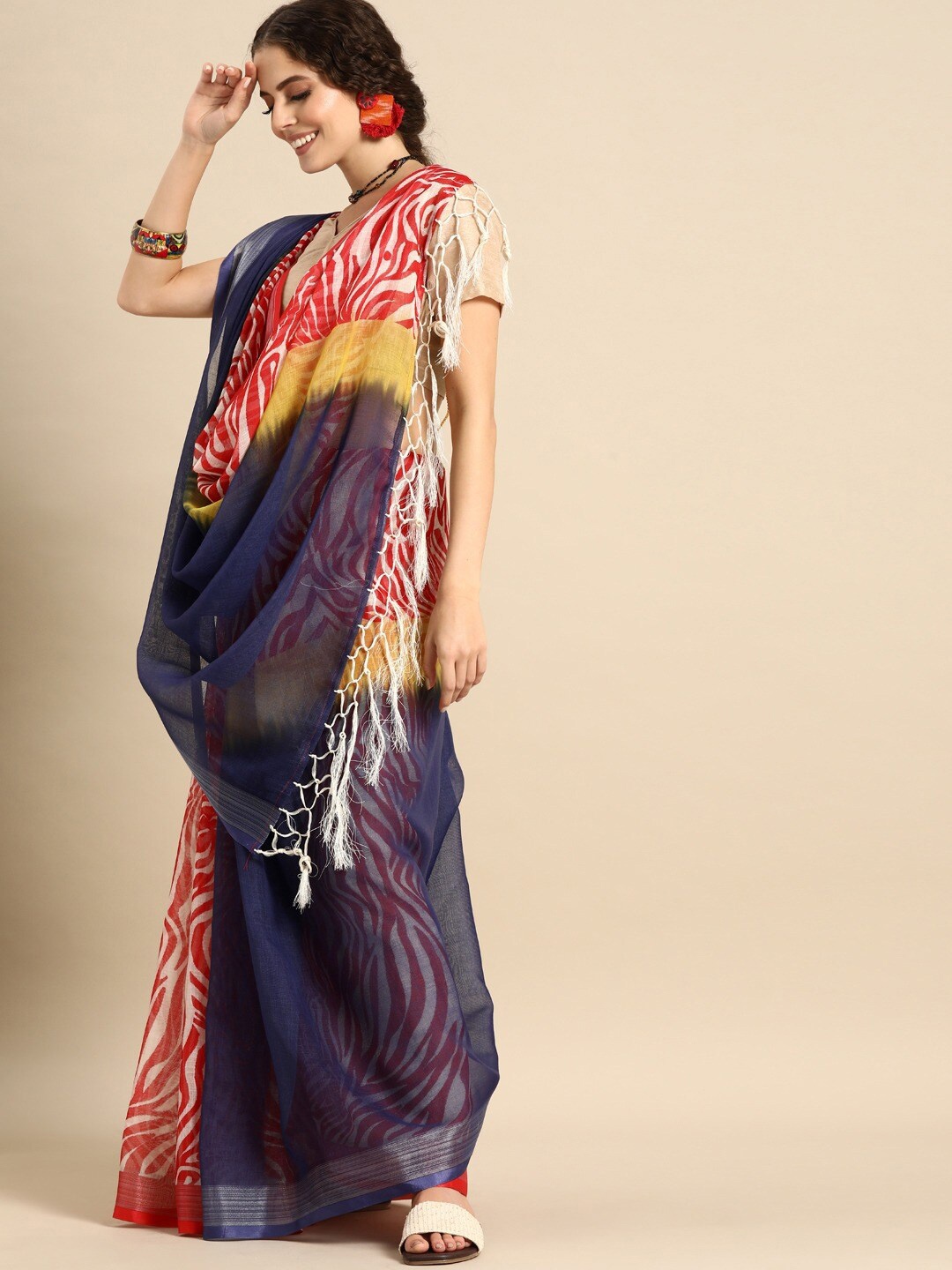 

Sangria Blue & Red Pure Linen Saree