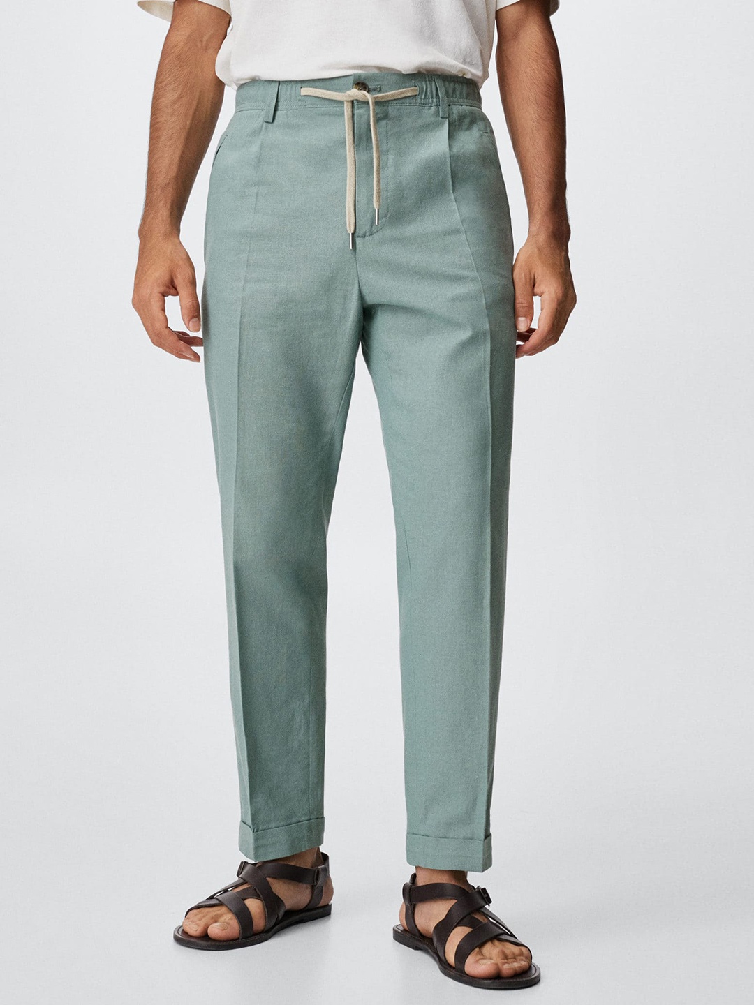 

MANGO MAN Blue Linen Cotton Pleated Sustainable Trousers