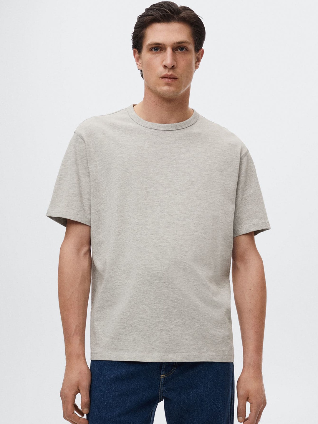 

MANGO MAN Grey Solid Drop-Shoulder Sleeves Pure Cotton Sustainable T-shirt