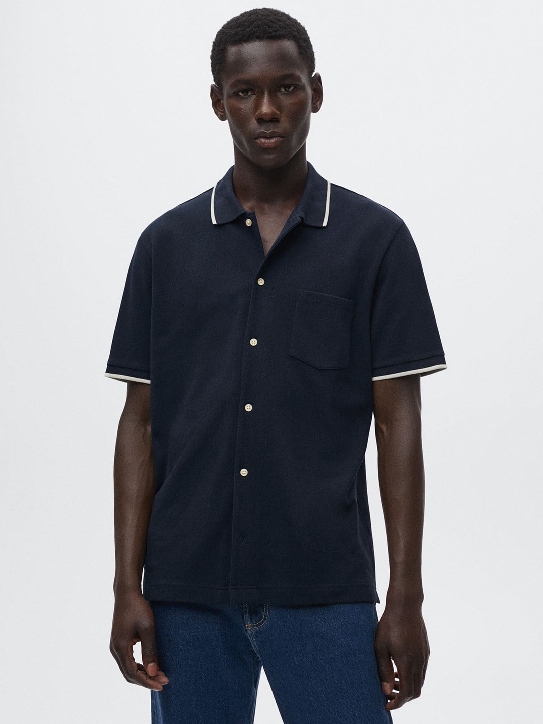 

MANGO MAN Men Navy Blue Solid Cotton Sustainable Casual Shirt