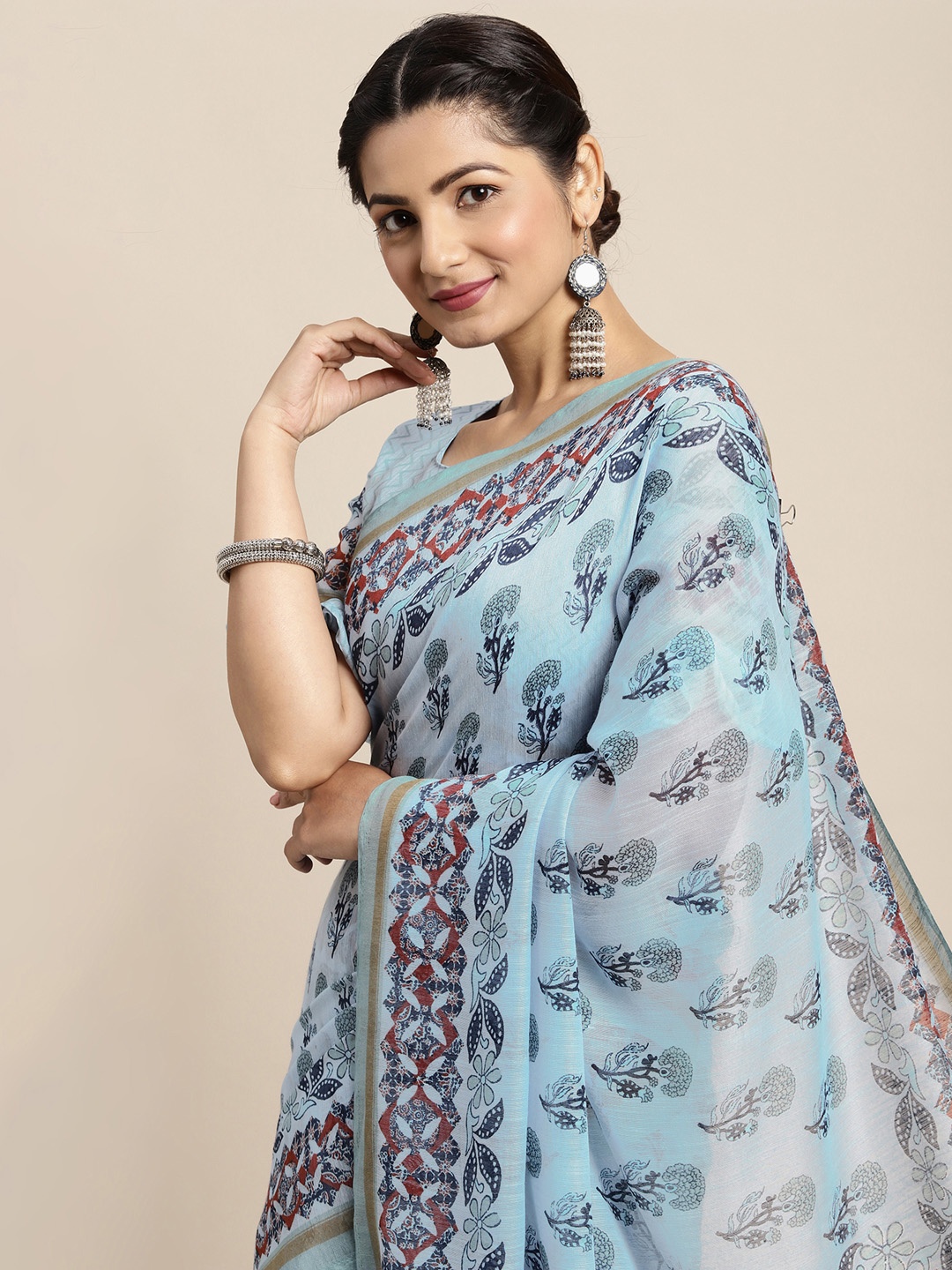 

Satrani Blue & Brown Floral Printed Saree