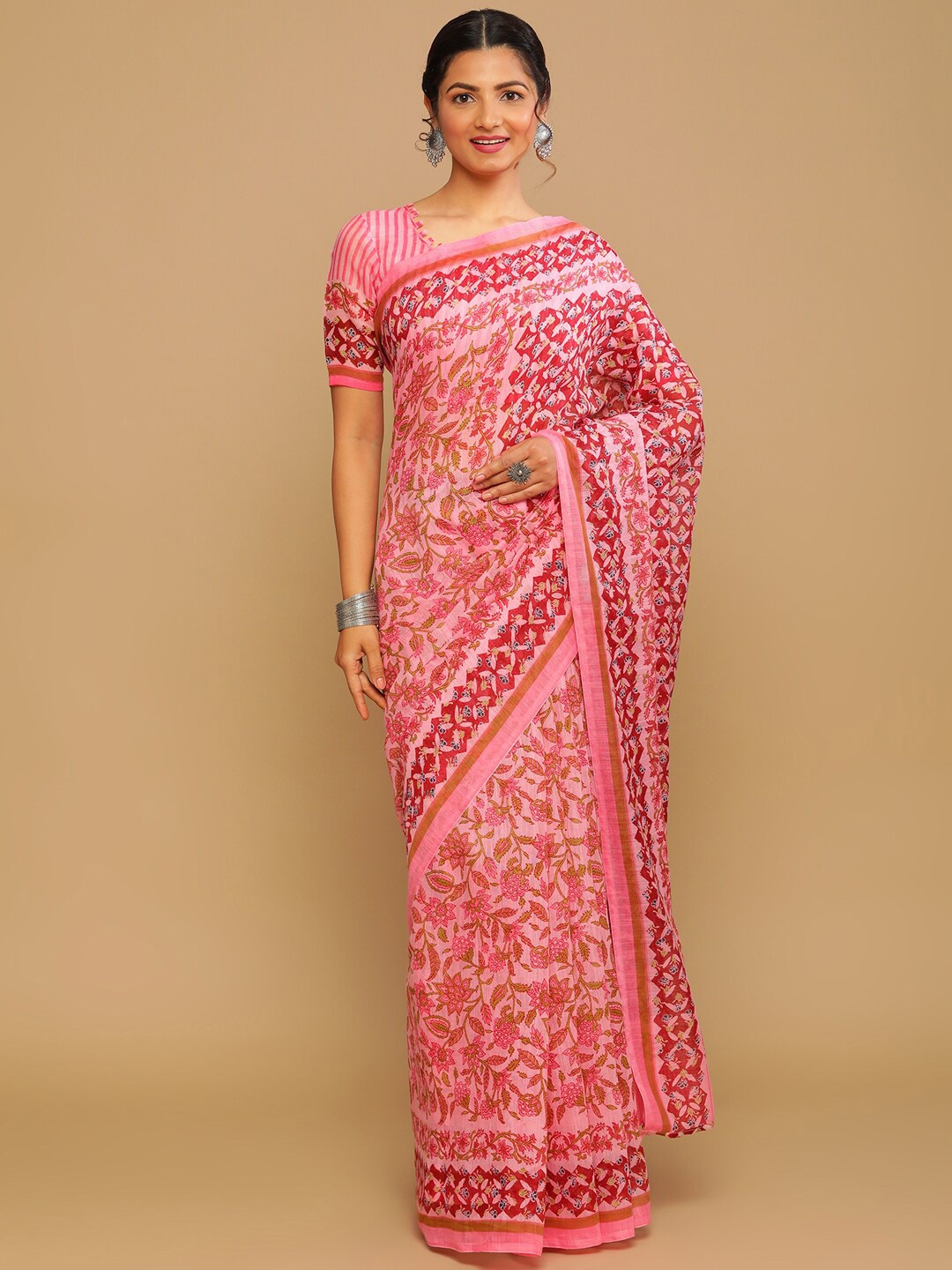 

Satrani Pink & White Floral Ikat Saree