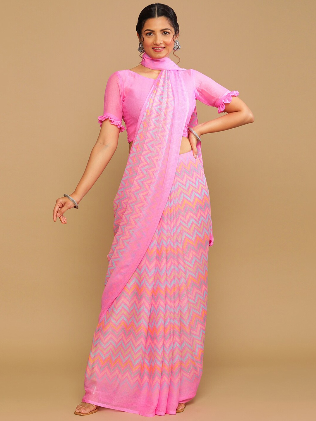 

Satrani Pink & Orange Poly Chiffon Printed Saree