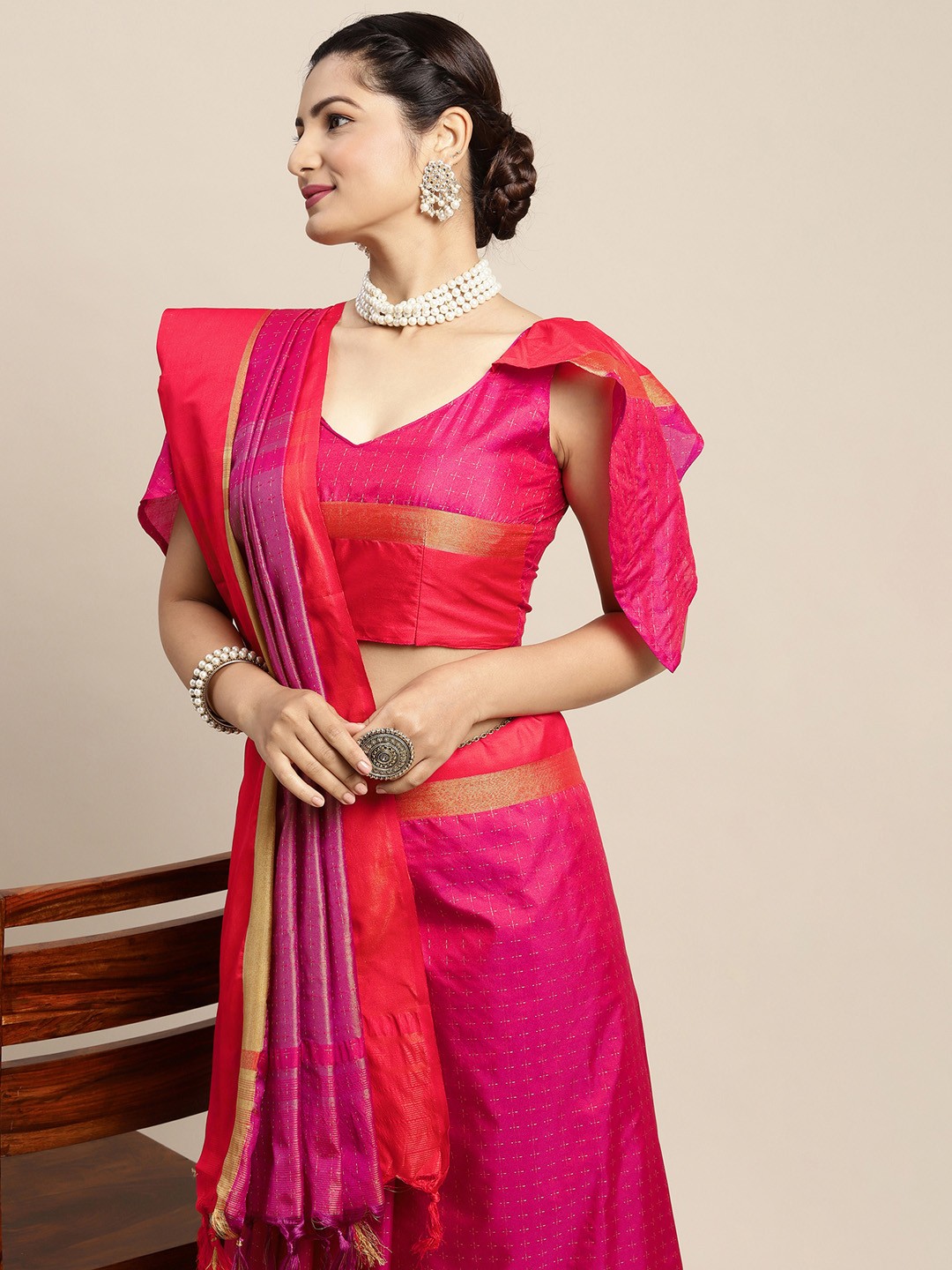

Satrani Magenta & Pink Woven Design Zari Saree