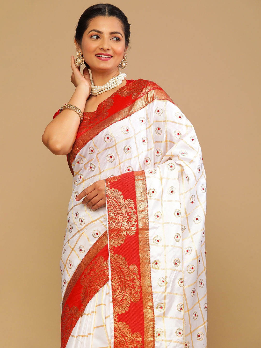 

Satrani Cream-Coloured & Red Woven Design Zari Kanjeevaram Saree