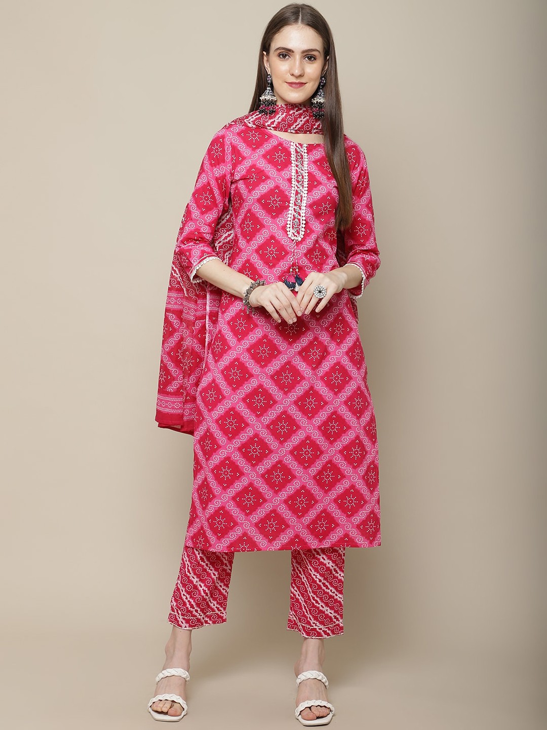 

Sangria Women Printed Pure Cotton Kurta with Trousers, Pink