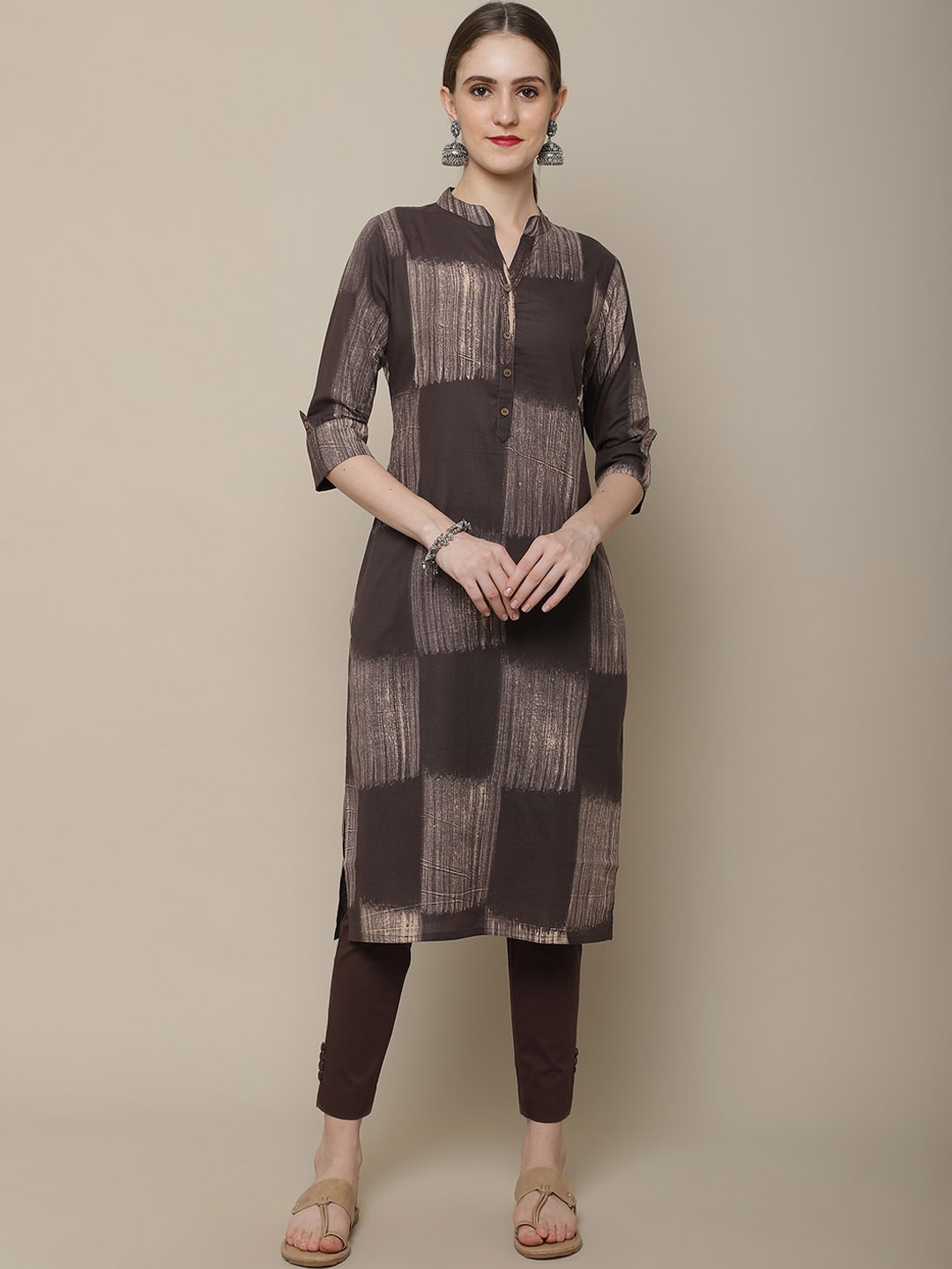 

Sangria Women Charcoal & Beige Geometric Printed Kurta