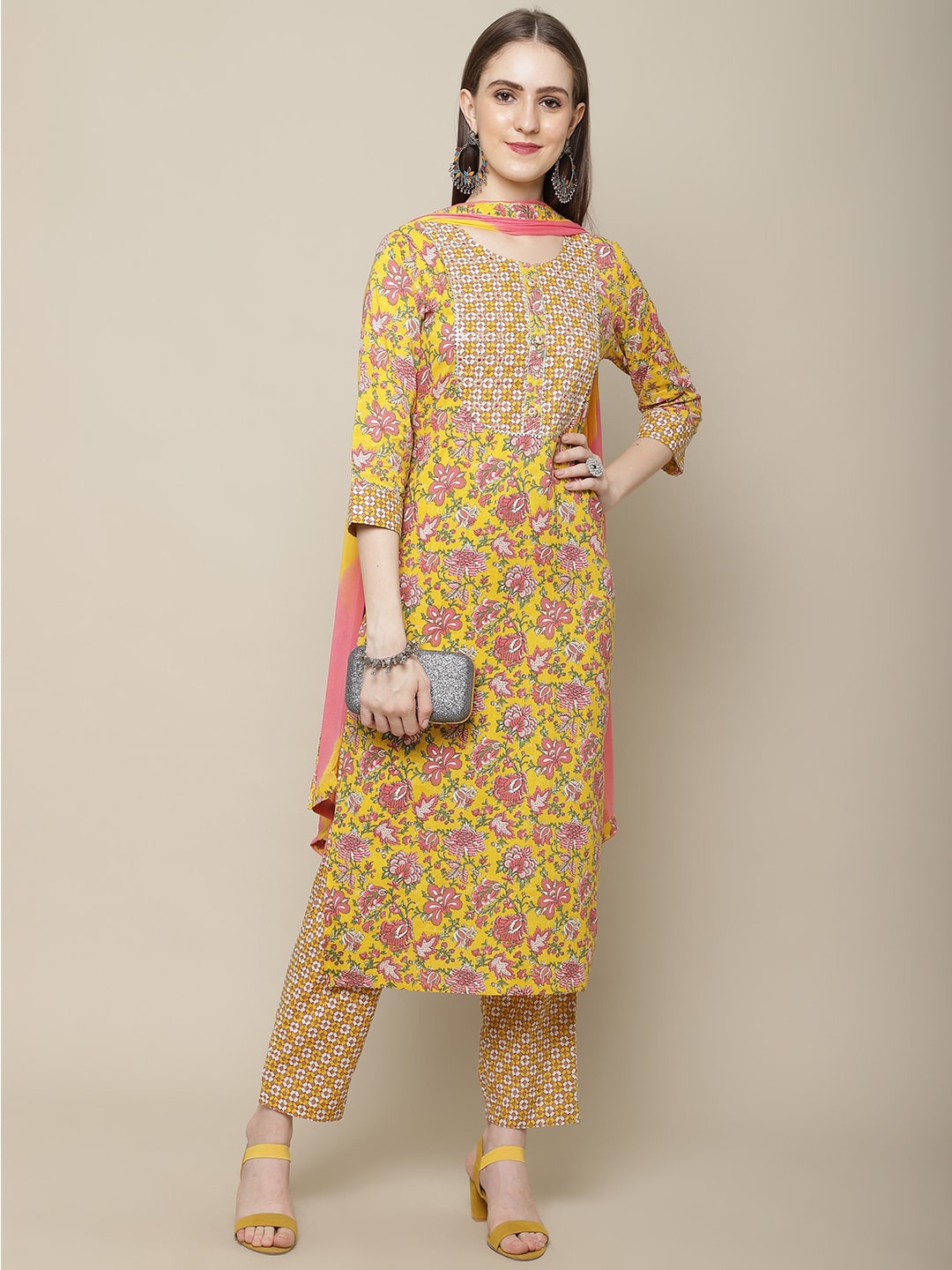 

Sangria Women Yellow Printed Gotta Patti Pure Cotton Kurta with Trousers & Dupatta