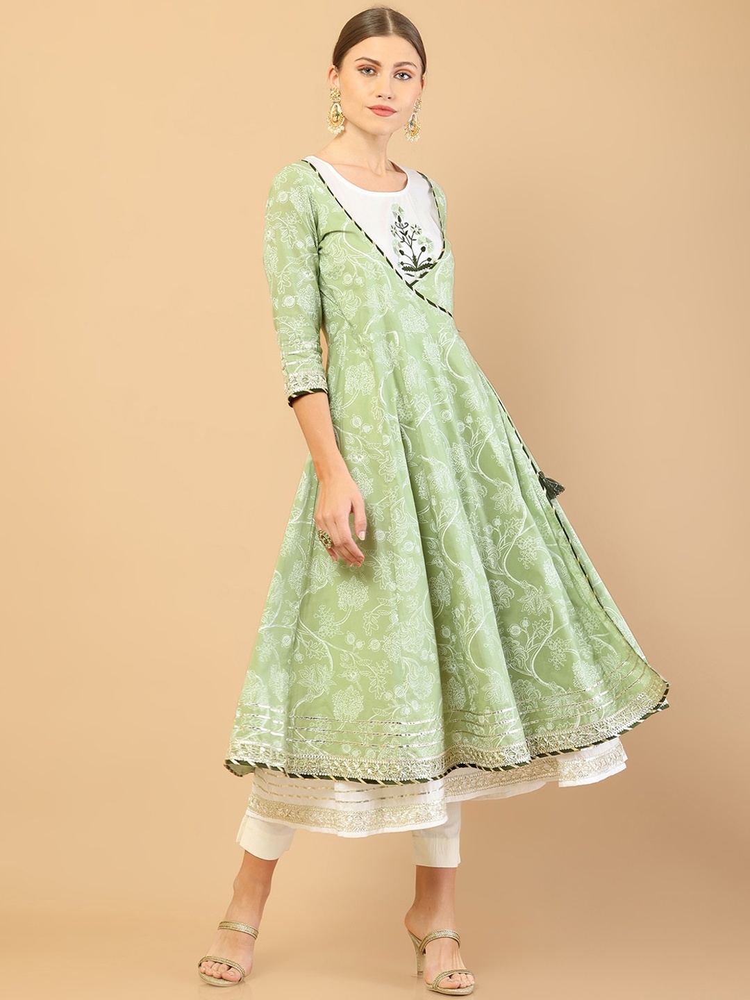 

Soch Women Green Floral Printed Thread Work Floral Anarkali Kurta