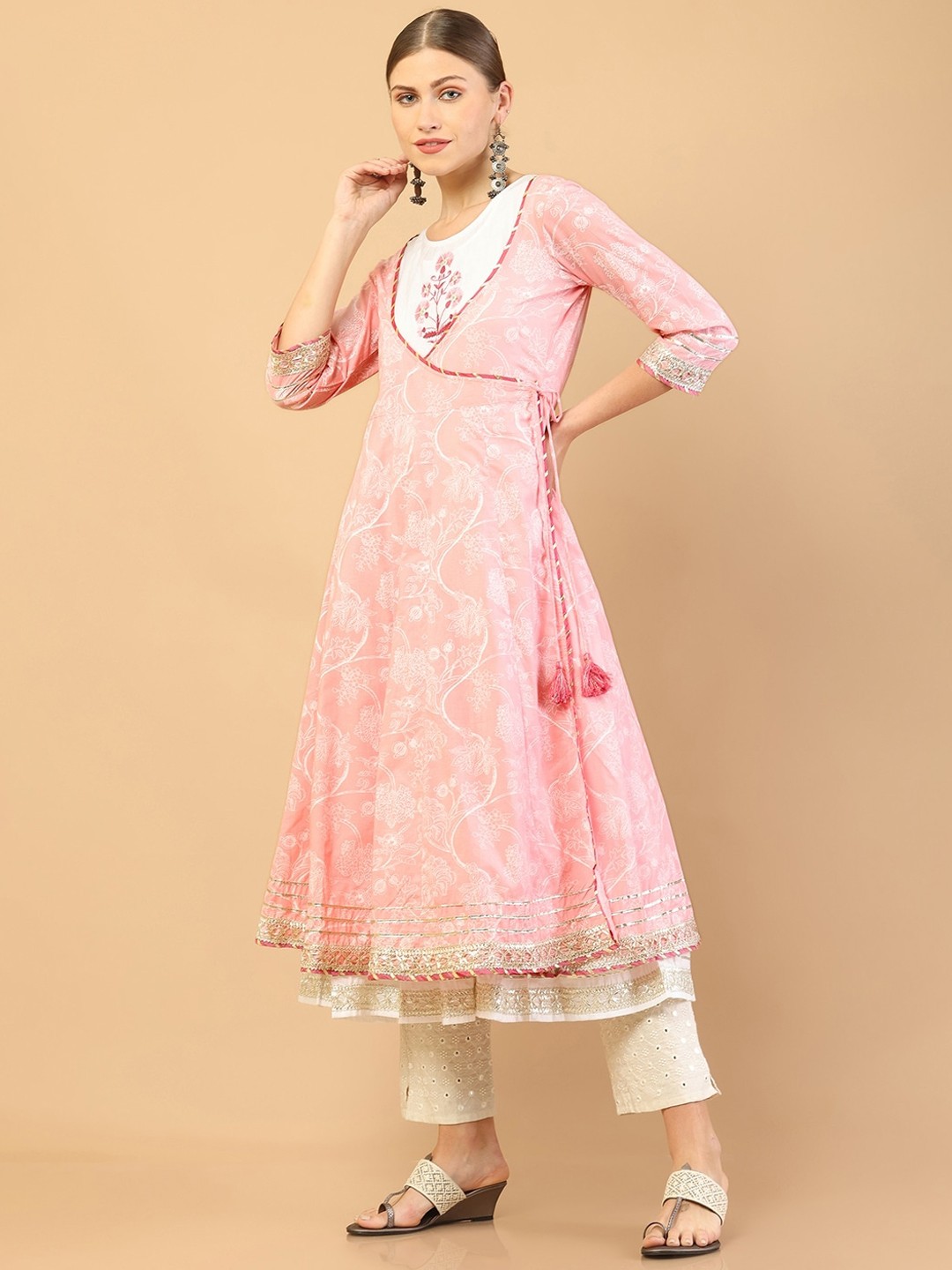 

Soch Women Pink Yoke Design Flared Sleeves Floral Anarkali Kurta