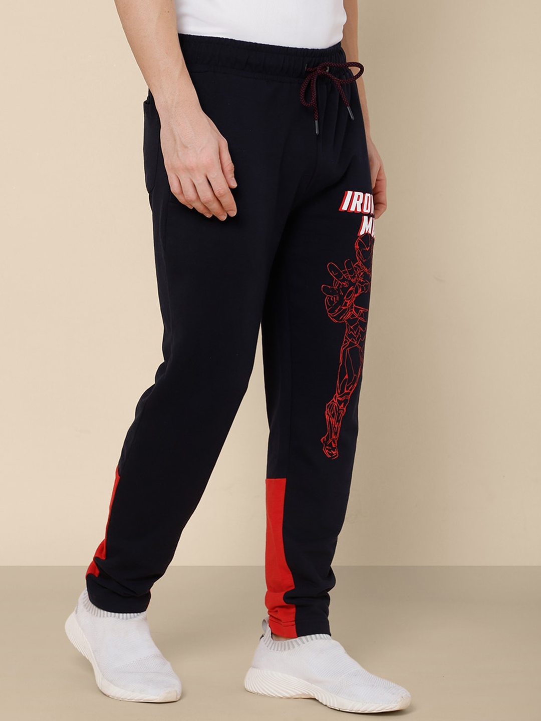 

Free Authority Men Blue Iron Man Print Joggers, Navy blue