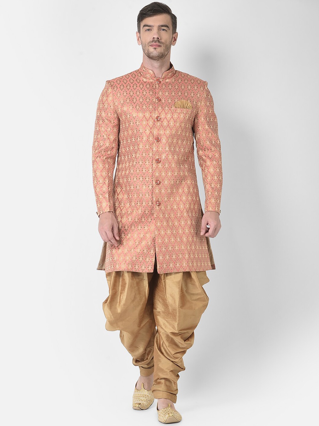 

SG RAJASAHAB Men Peach & Gold Self Designed Sherwani Set