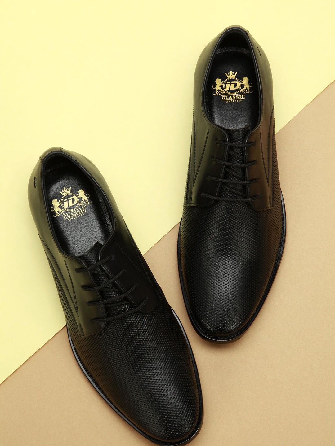 

ID Men Black Solid Leather Formal Derbys