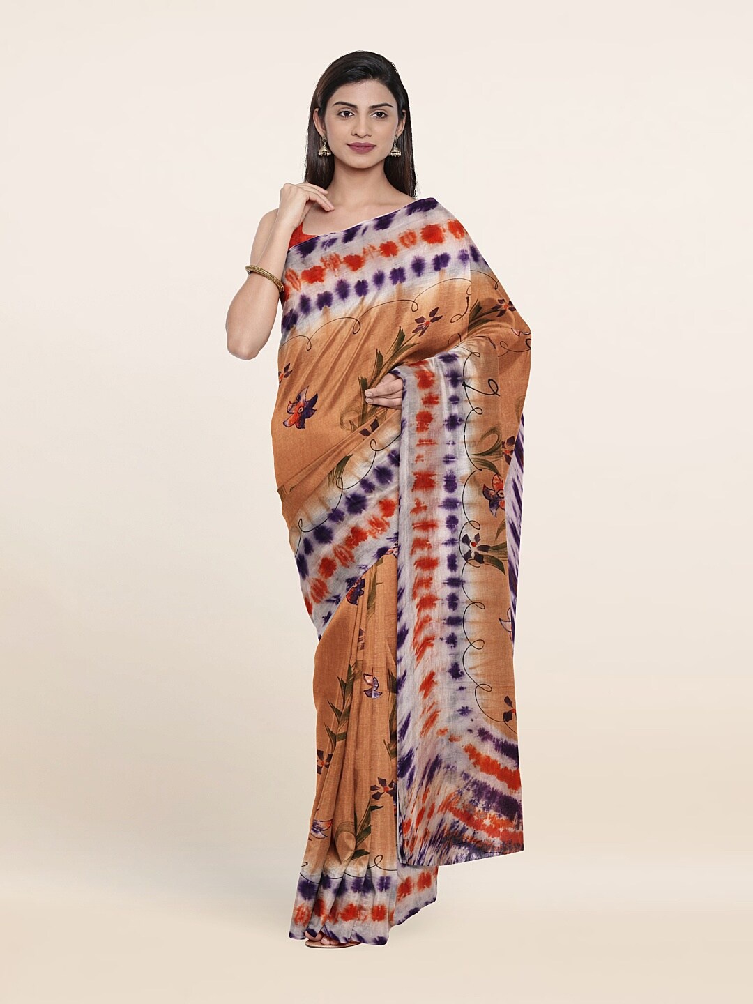 

Pothys Beige & White Floral Printed Pure Cotton Saree