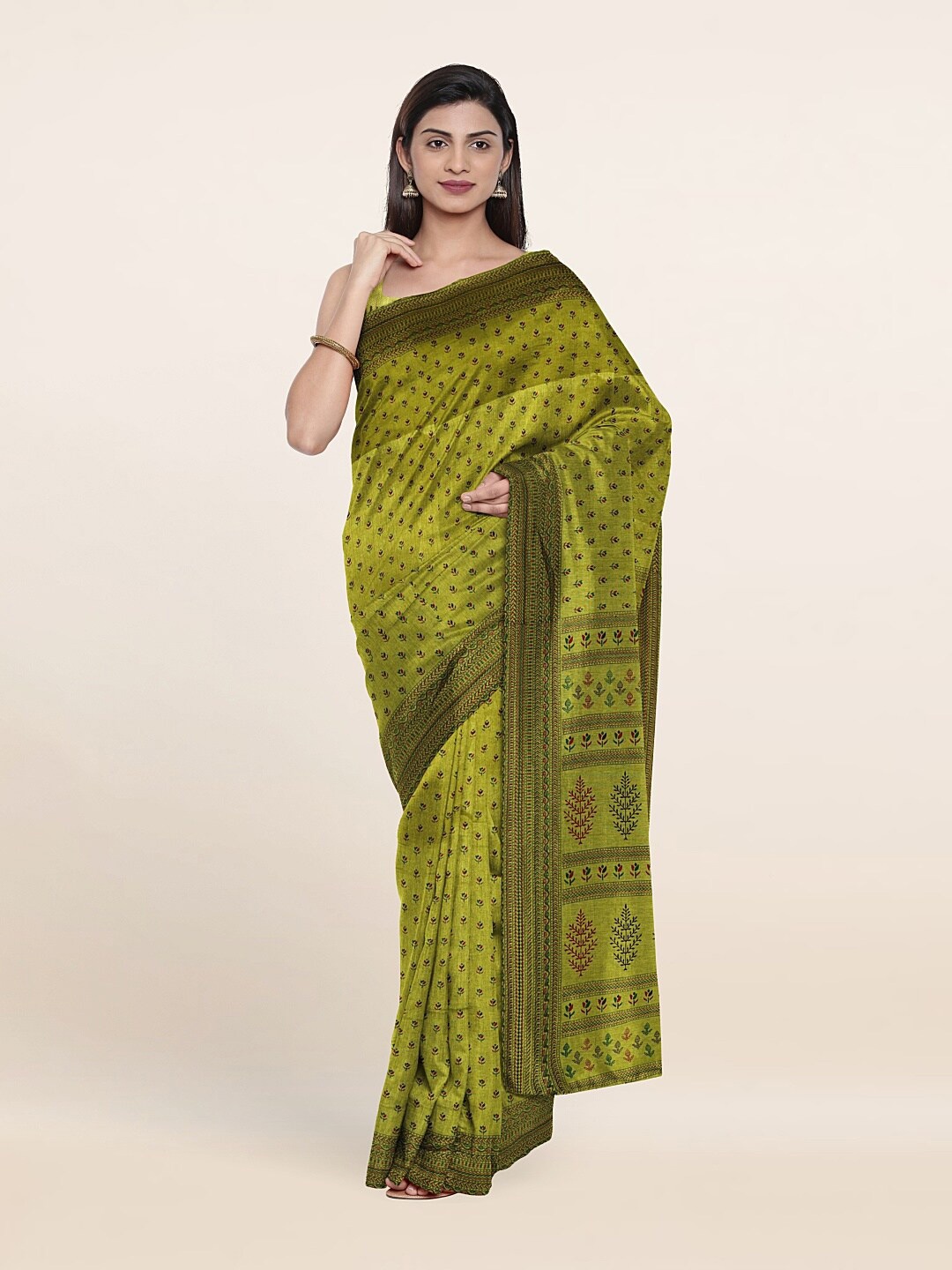 

Pothys Green & Red Ethnic Motifs Saree