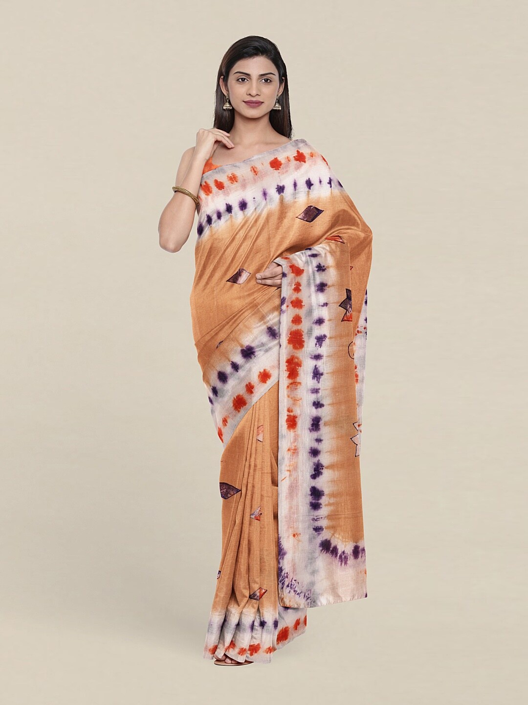 

Pothys Beige Floral Pure Cotton Saree