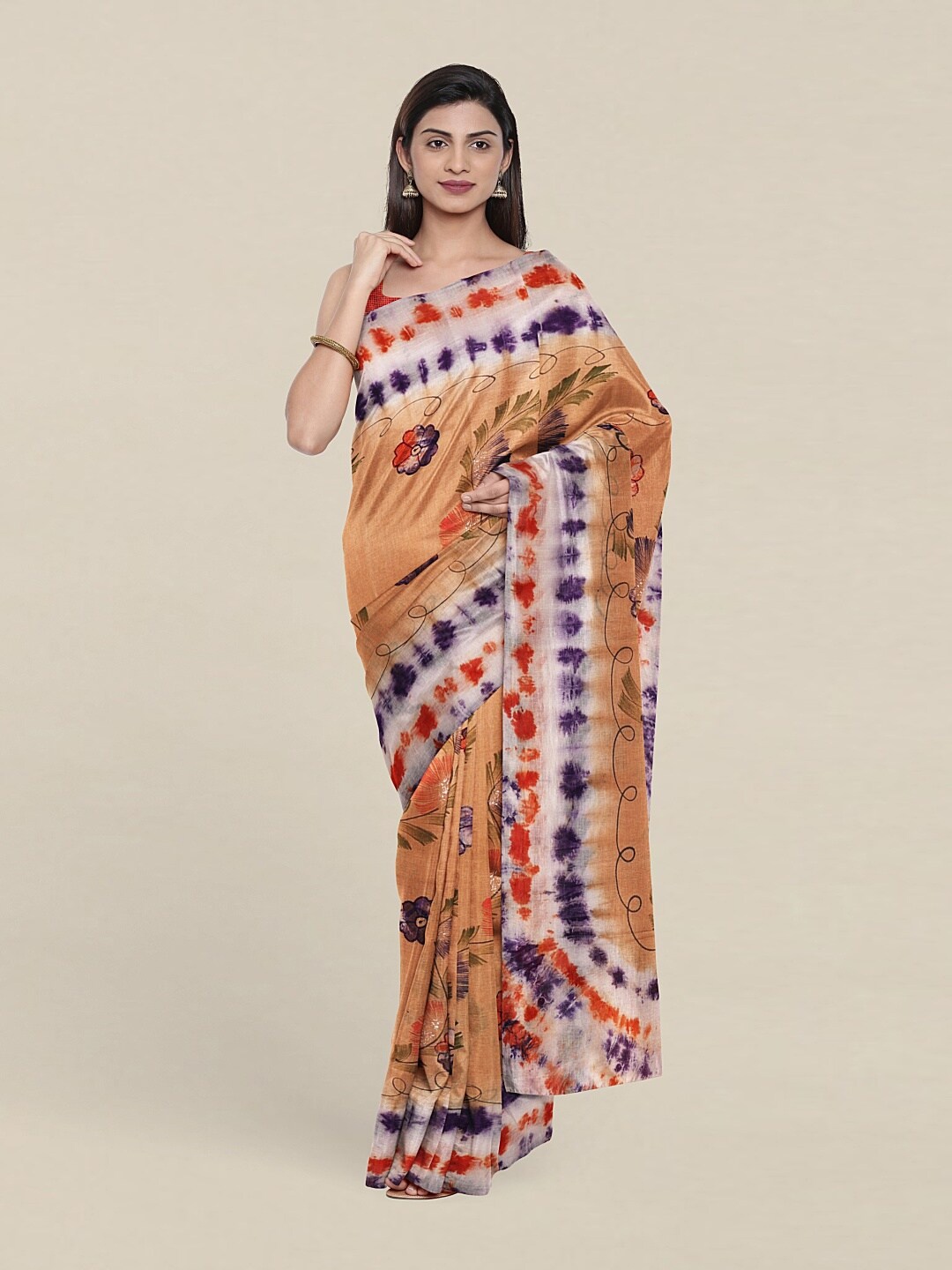 

Pothys Beige & Red Dyed Pure Cotton Saree