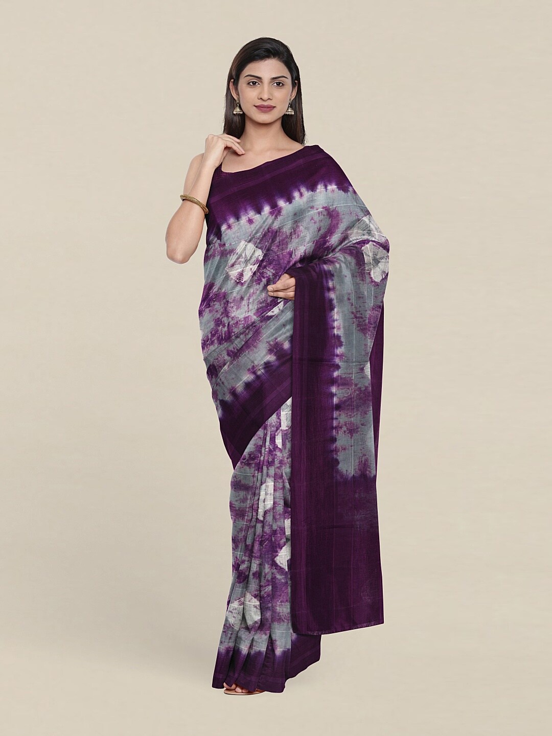

Pothys Grey & White Pure Cotton Saree