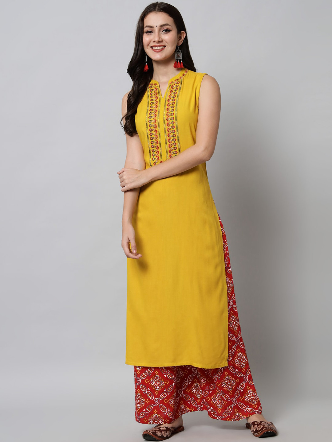 

KALINI Women Yellow Bandhani Embroidered Kurta with Palazzos