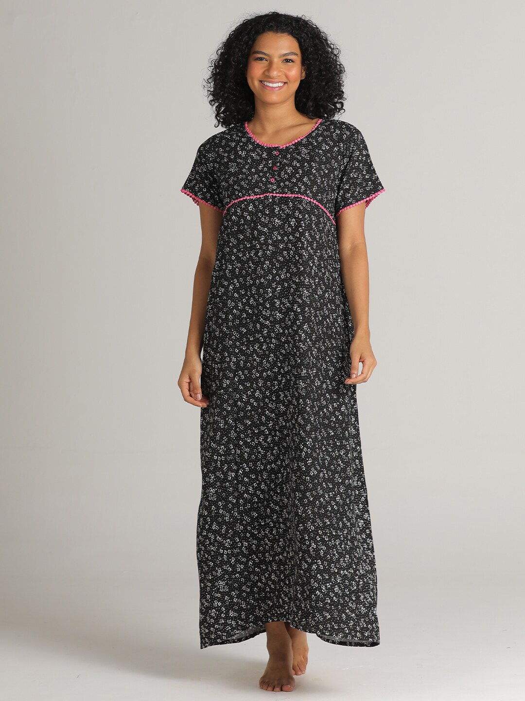 

evolove Printed Maxi Pure Cotton Nightdress, Black