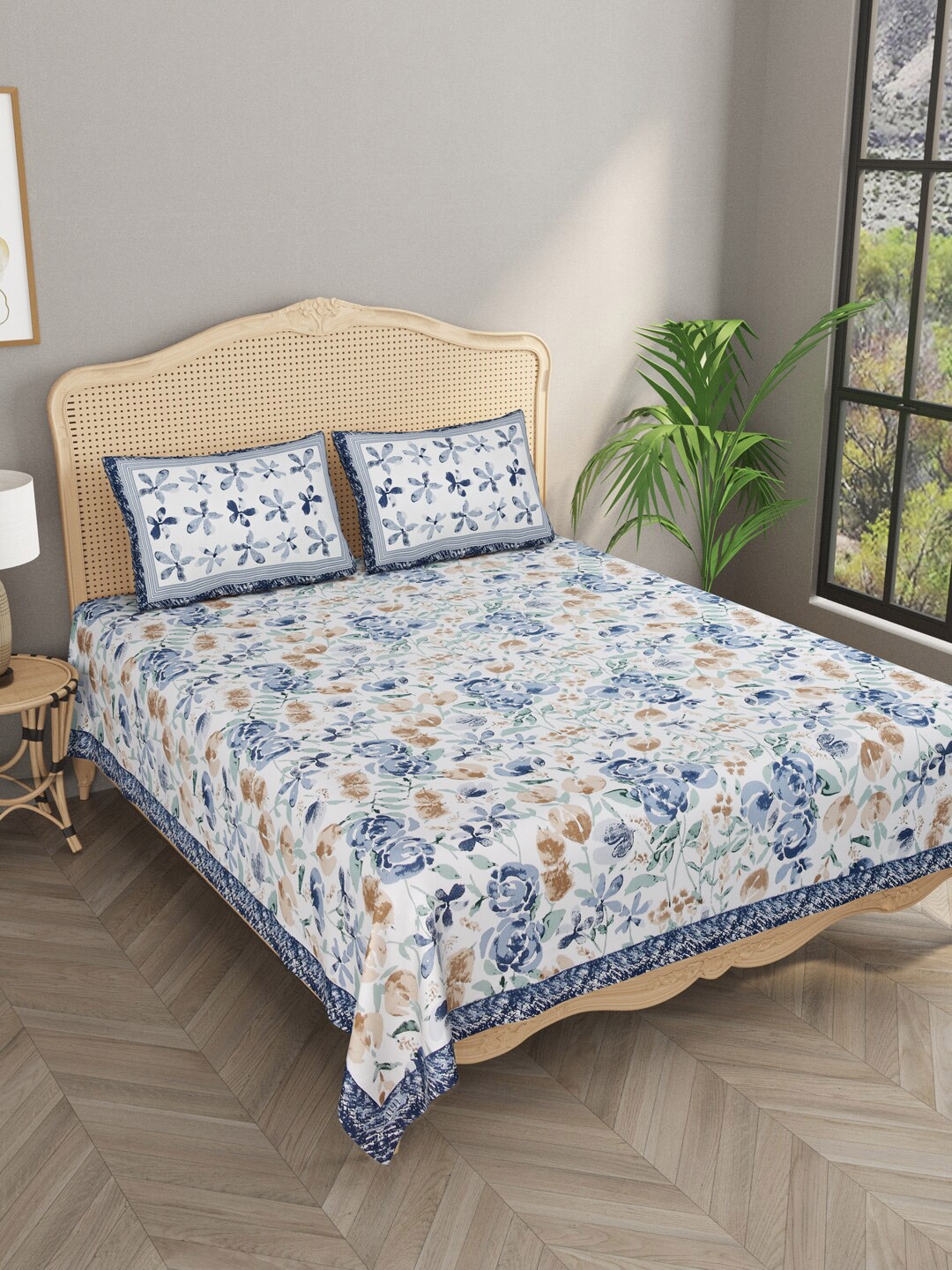 

Gulaab Jaipur Floral 400 TC King Bedsheet with 2 Pillow Covers, Blue