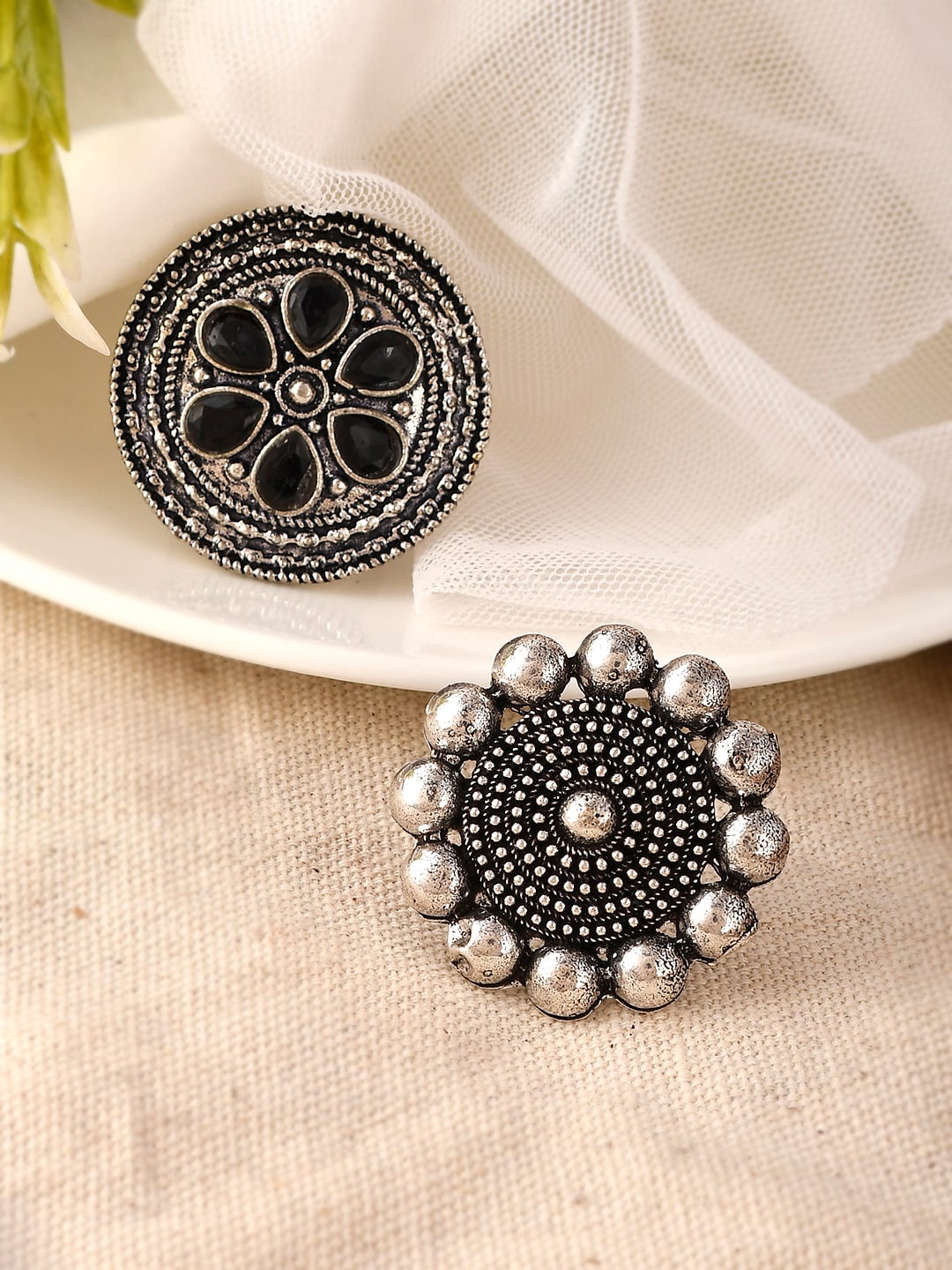 

AQUASTREET JEWELS Set Of 2 Oxidised Silver-Plated White Stone Studded Adjustable Finger Rings