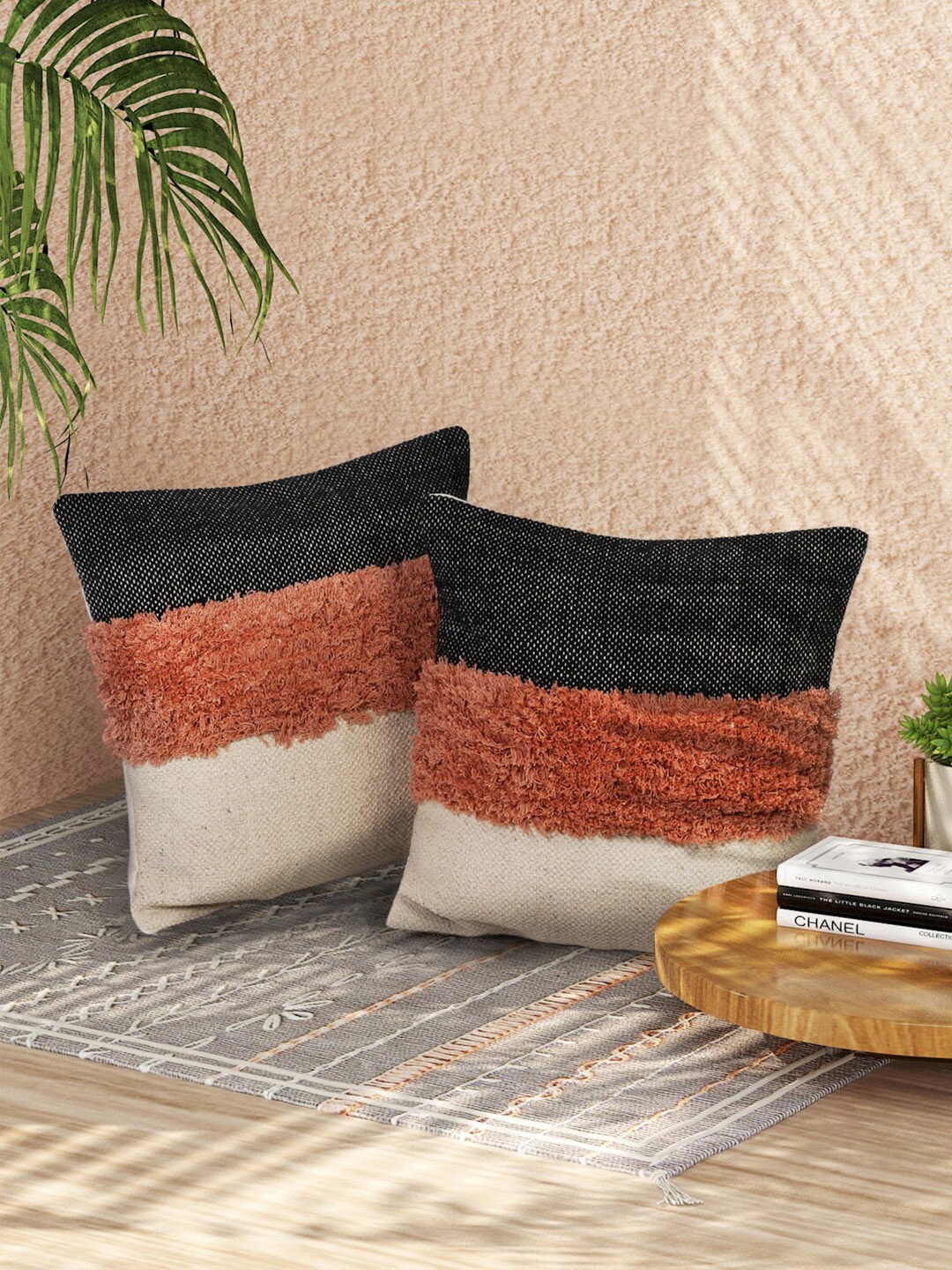 

Sangria Unisex Set of 2 Cushion Covers, Cream