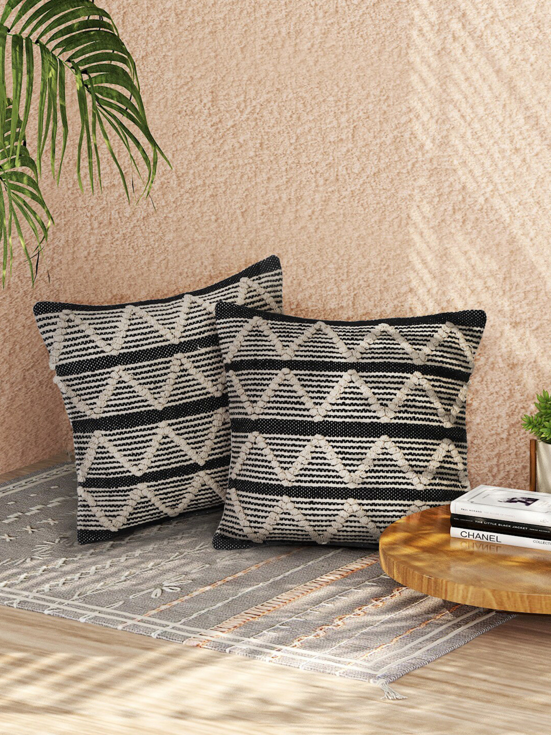 

Sangria Set of 2 Geometric Cotton Square Cushion Covers, Black