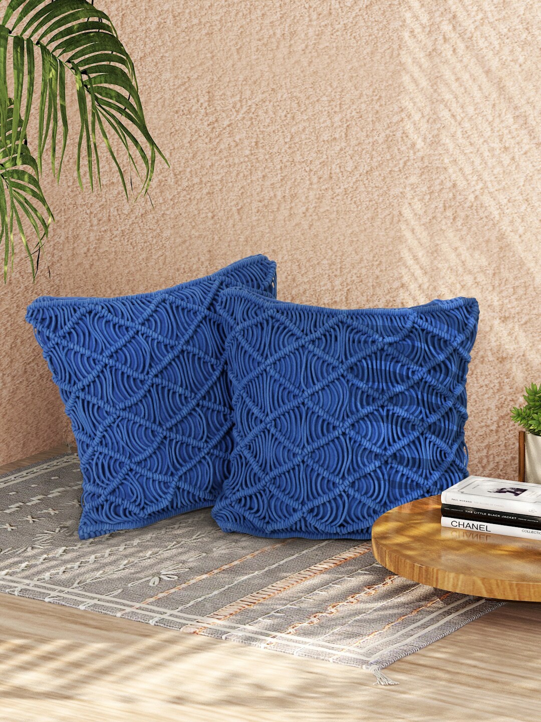 

Sangria Set of 2 Unisex Cushion Covers, Blue