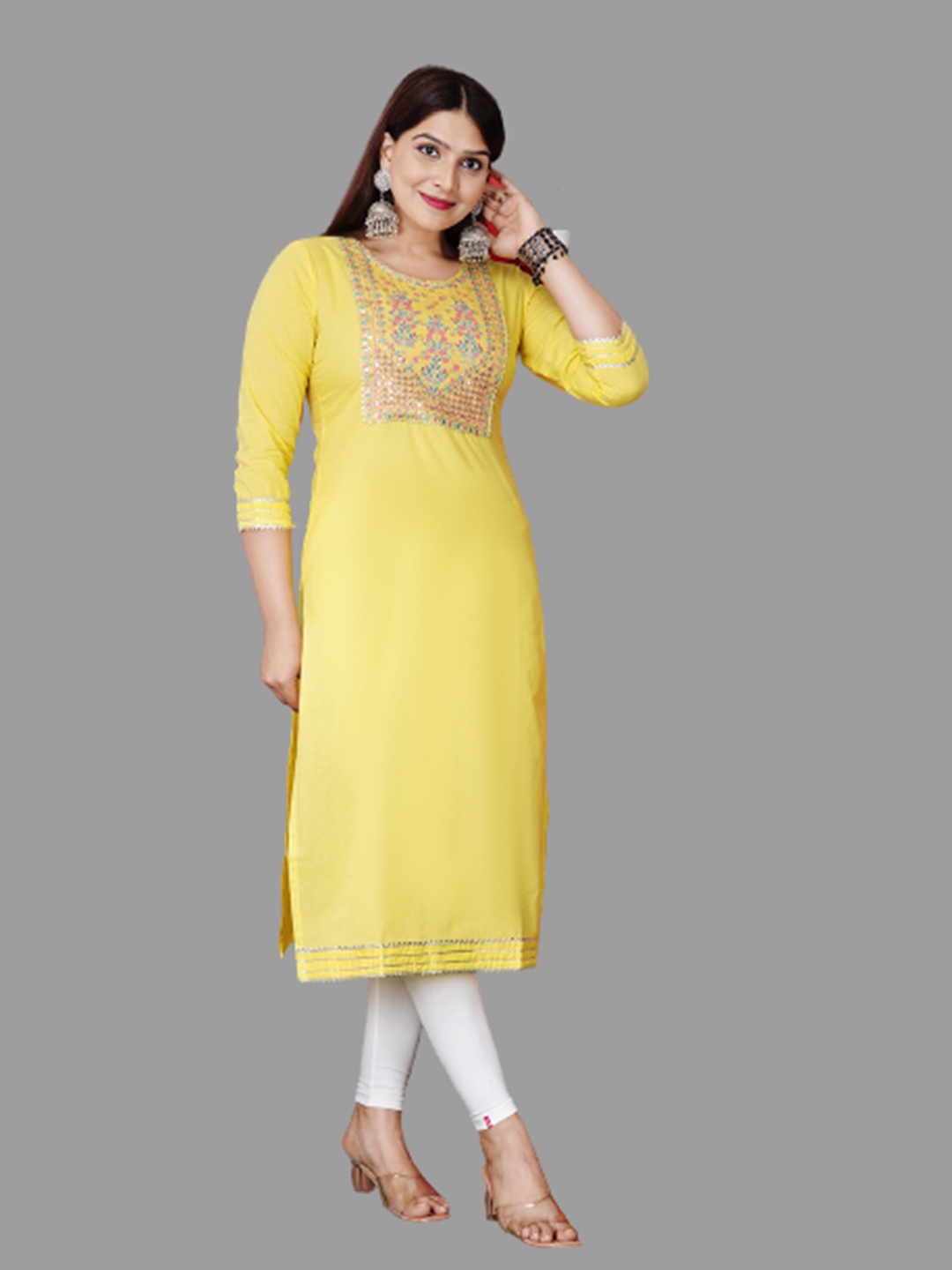 

aayusika Women Yellow & Gold-Toned Cotton Yoke Design Gotta Patti Kurta