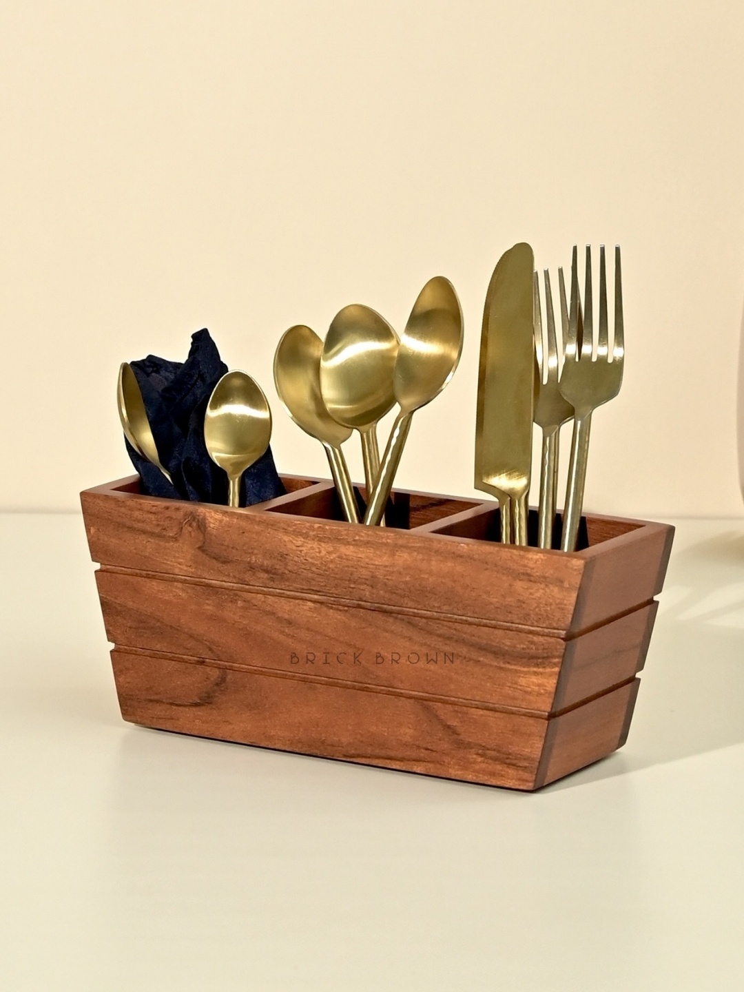 

BRICK BROWN Brown Cutlery Holder