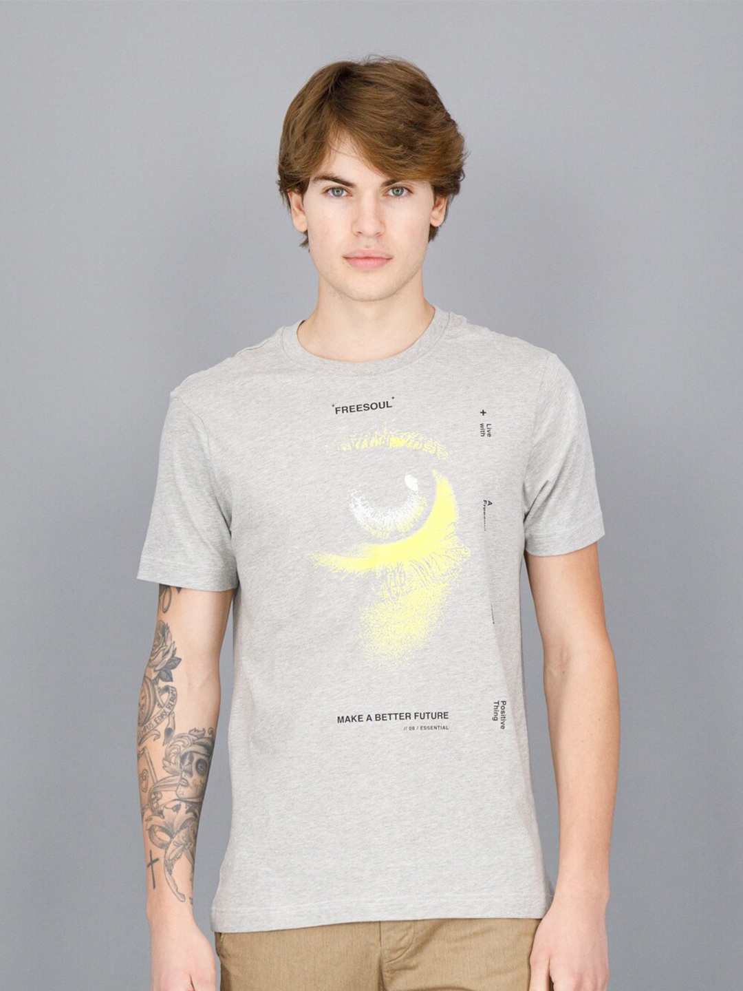 

FREESOUL Men Grey Printed T-shirt