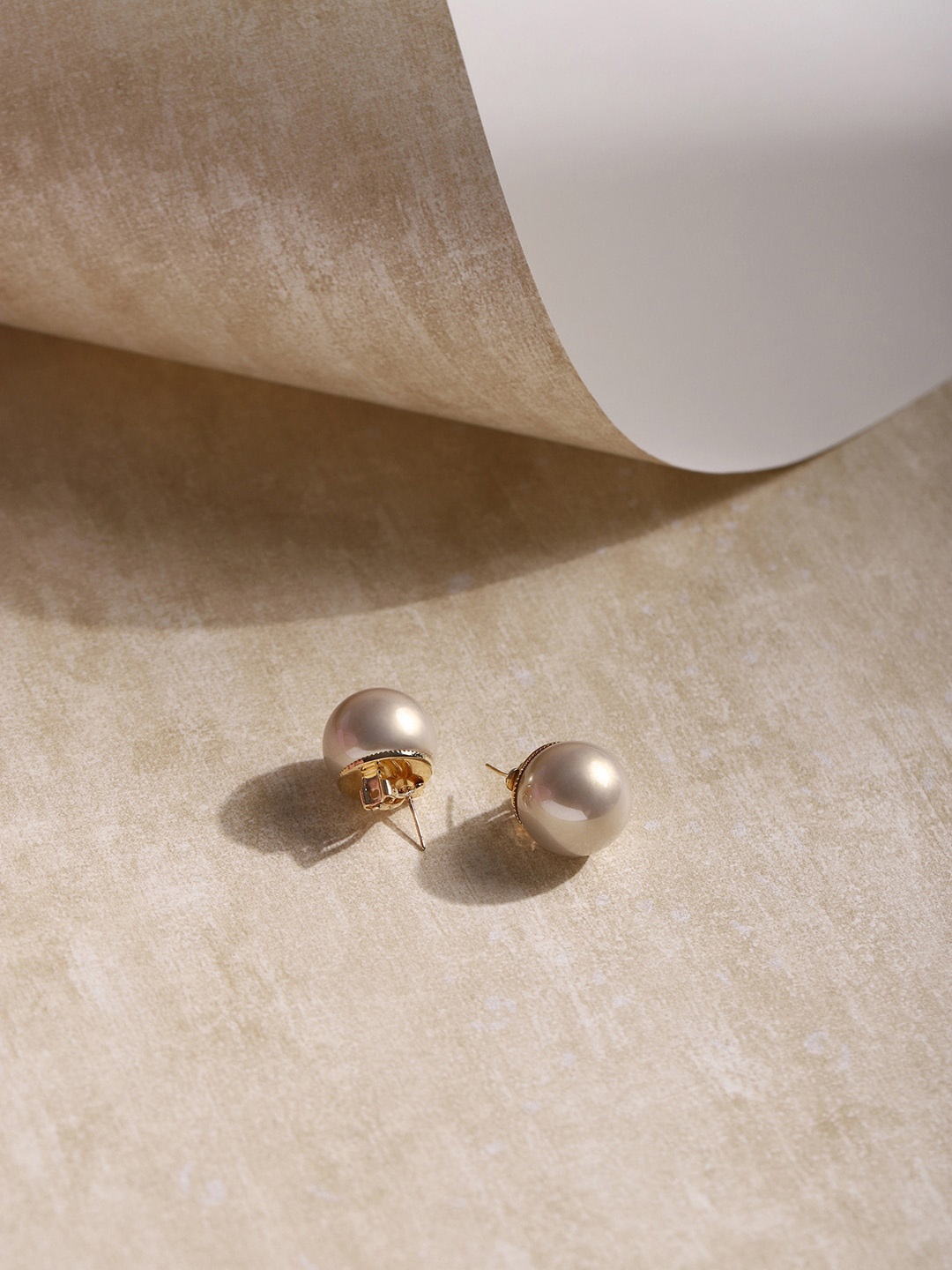 

RITU SINGH Gold Contemporary Pearl Stud Earrings, Pink