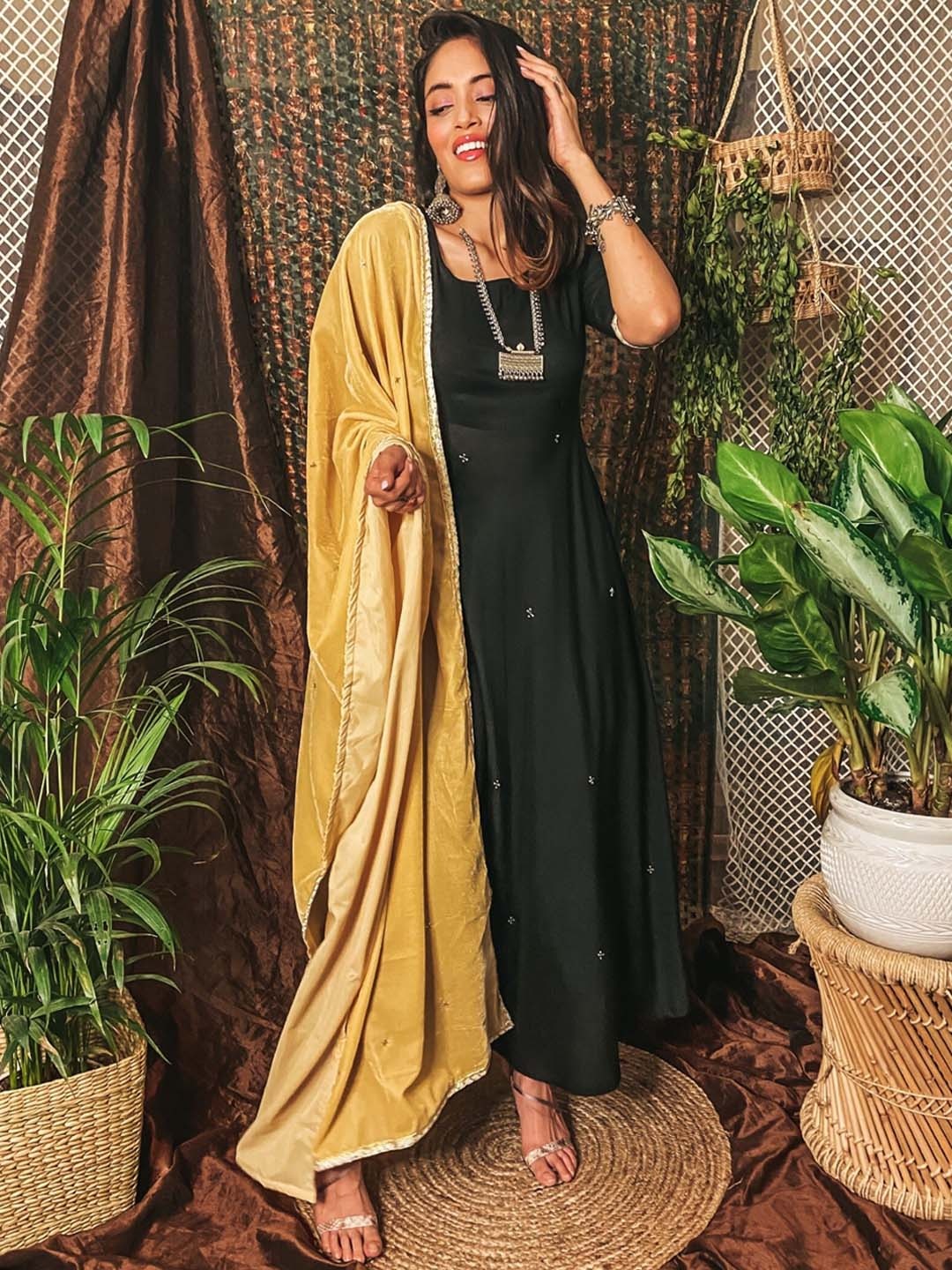 

Thread & Button Women Black Empire Pure Cotton Kurta with Trouser & Dupatta Set
